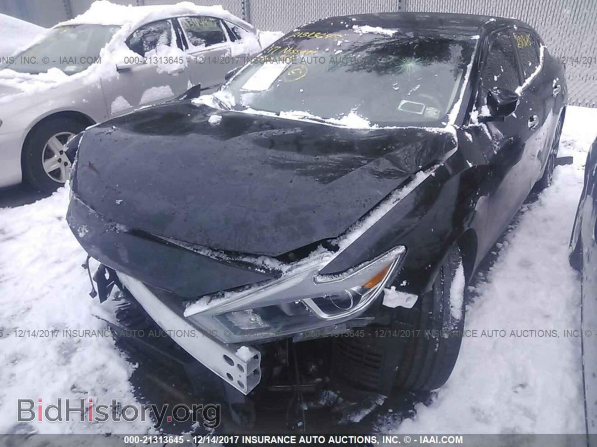 2017 Nissan Maxima - VIN: 1N4AA6AP1HC410077 - Photo 2