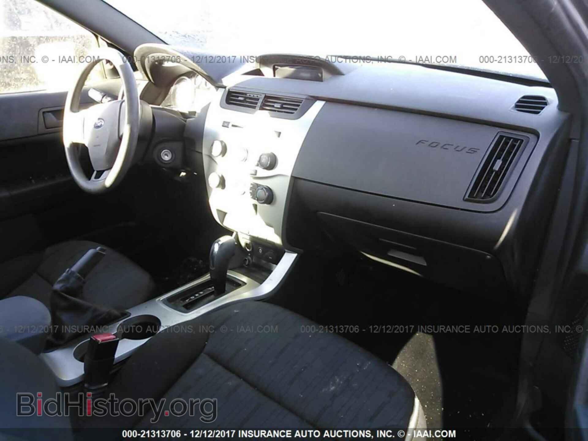 2011 Ford Focus - VIN: 1FAHP3FN1BW162390 - Фото 5