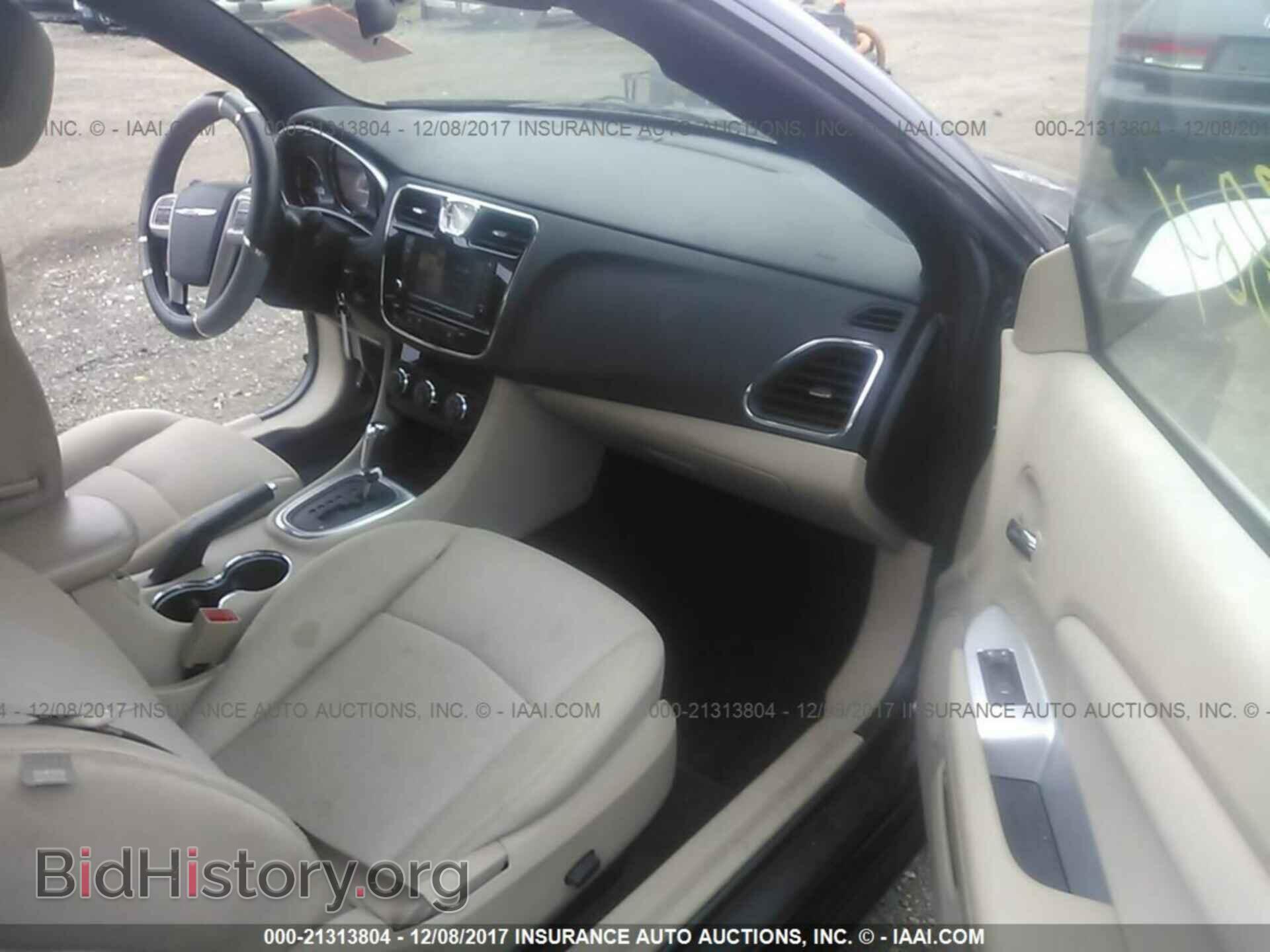2011 Chrysler 200 - VIN: 1C3BC2EG8BN539574 - Фото 5