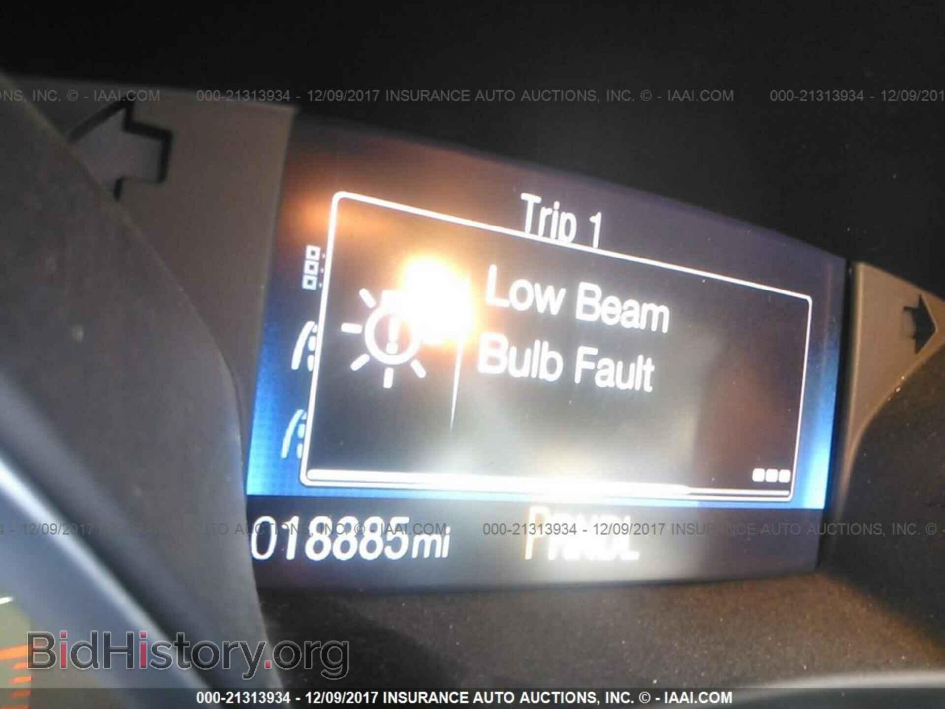 2016 Ford Focus - VIN: 1FADP3E27GL395169 - Photo 7