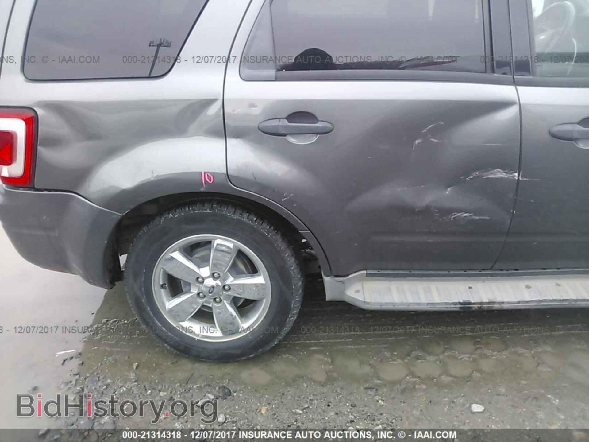 2011 Ford Escape - VIN: 1FMCU0D70BKA50408 - Photo 6