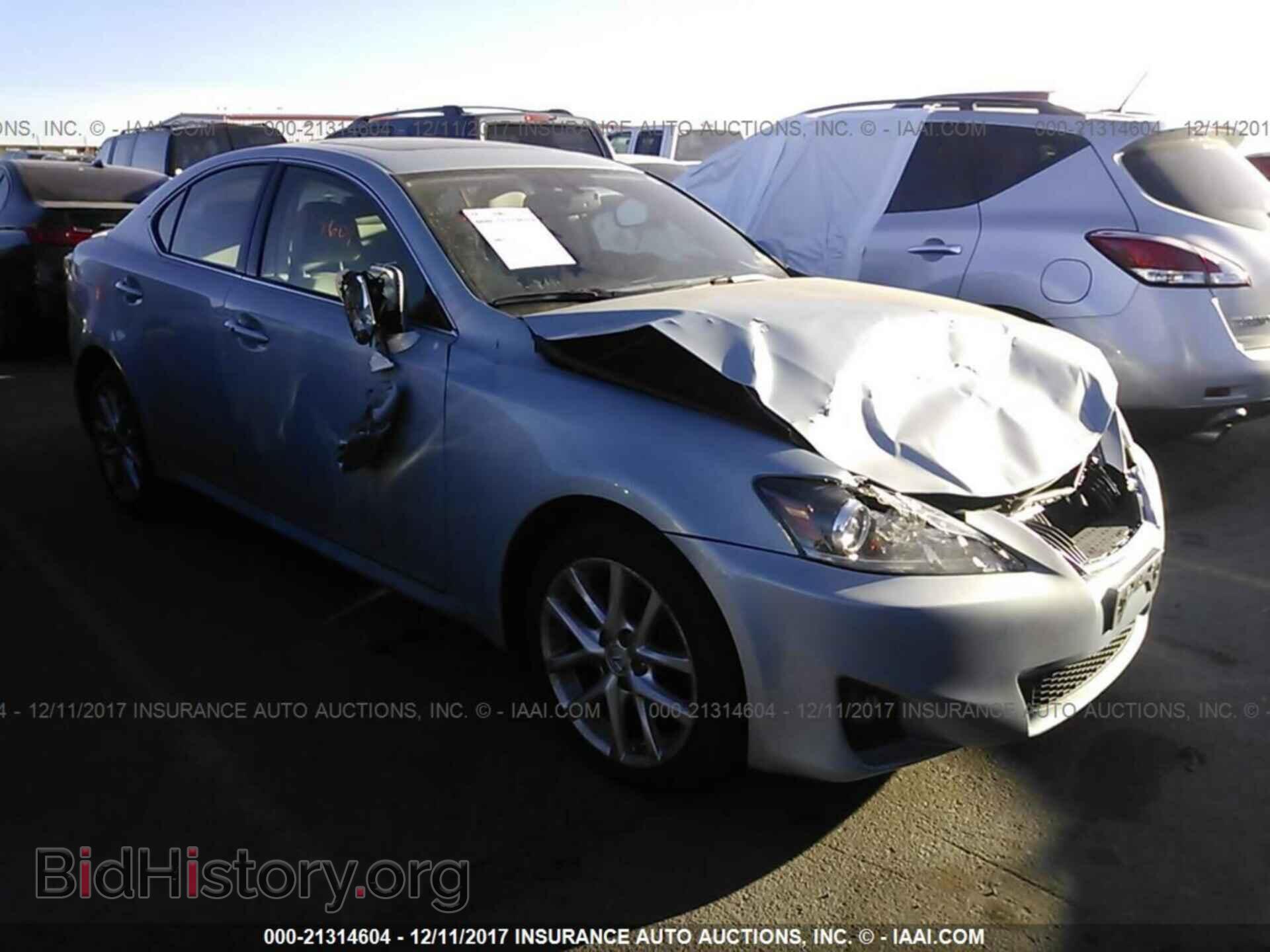 Photo JTHCF5C23C5055411 - Lexus Is 2012