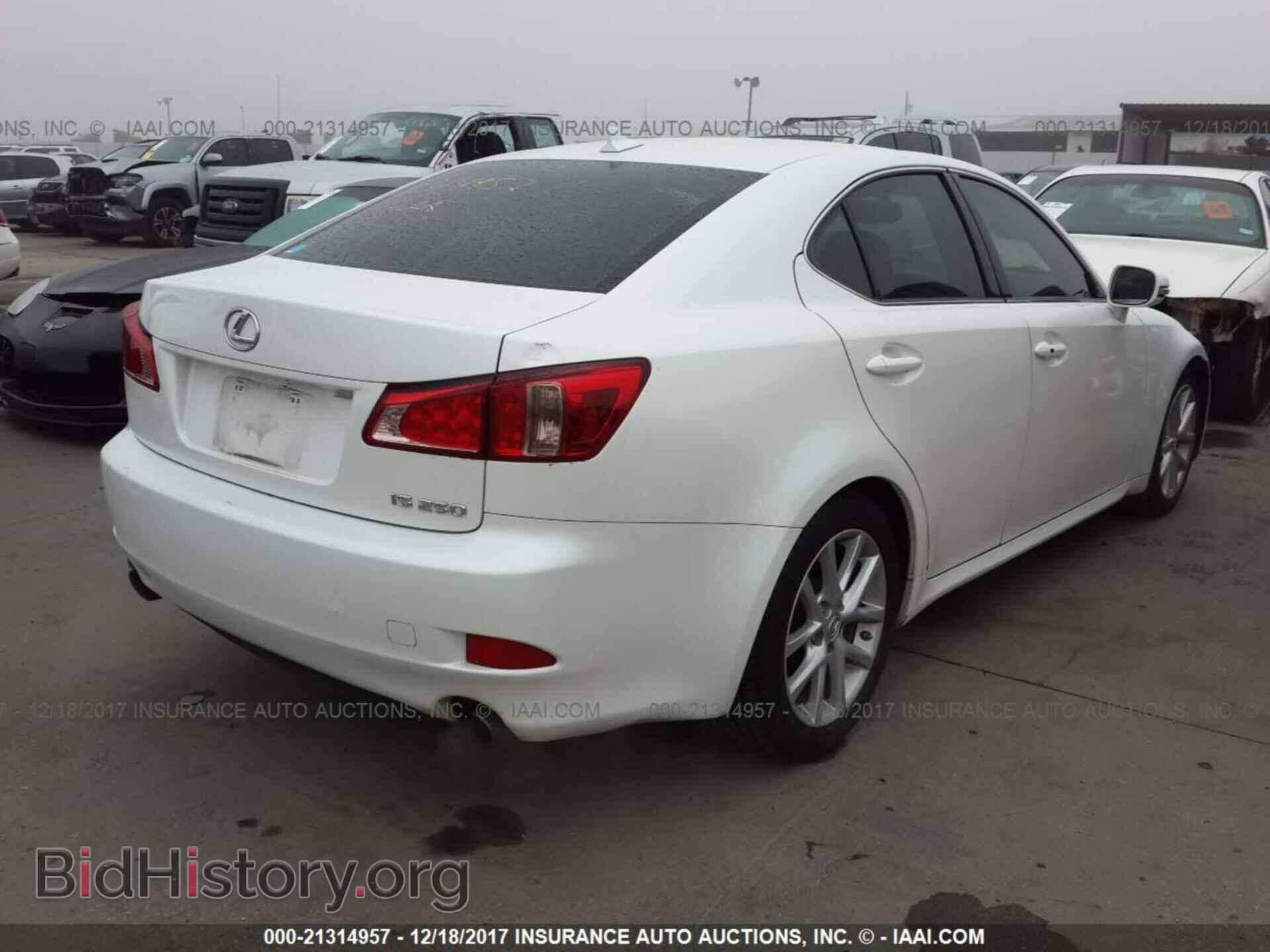 2011 Lexus Is - VIN: JTHBF5C25B5146738 - Фото 4