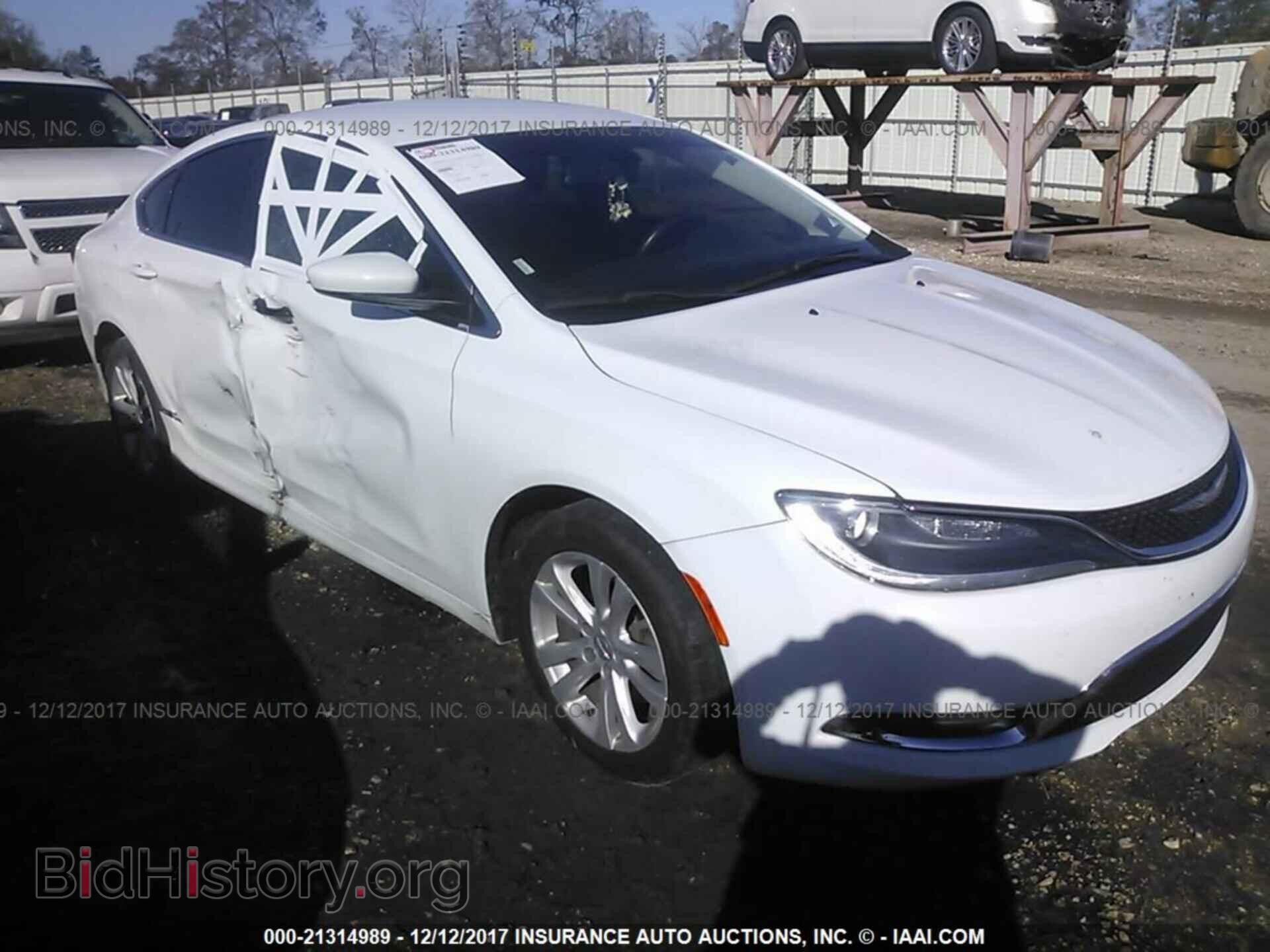 Photo 1C3CCCAB0FN744705 - Chrysler 200 2015