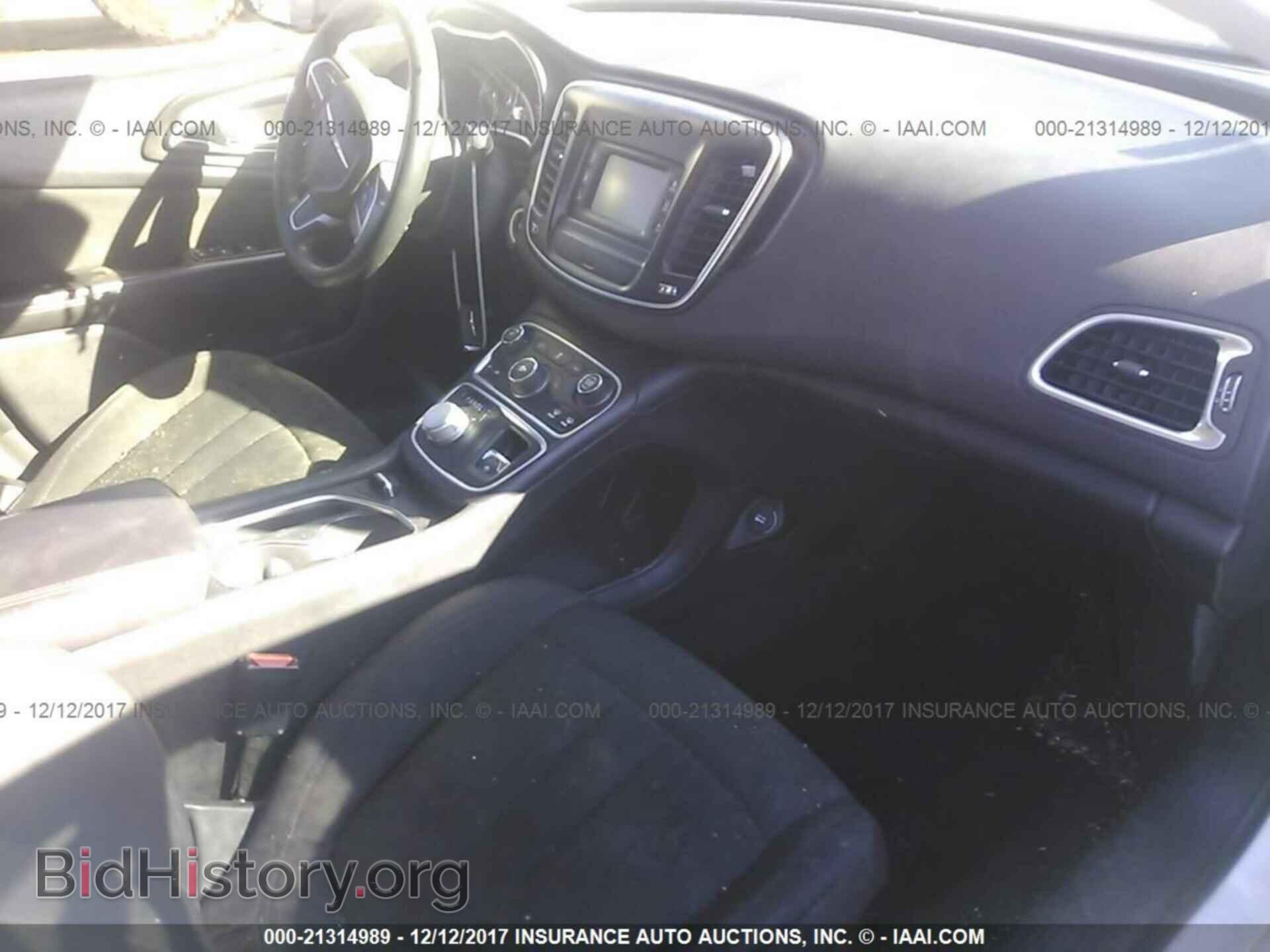 2015 Chrysler 200 - VIN: 1C3CCCAB0FN744705 - Фото 5