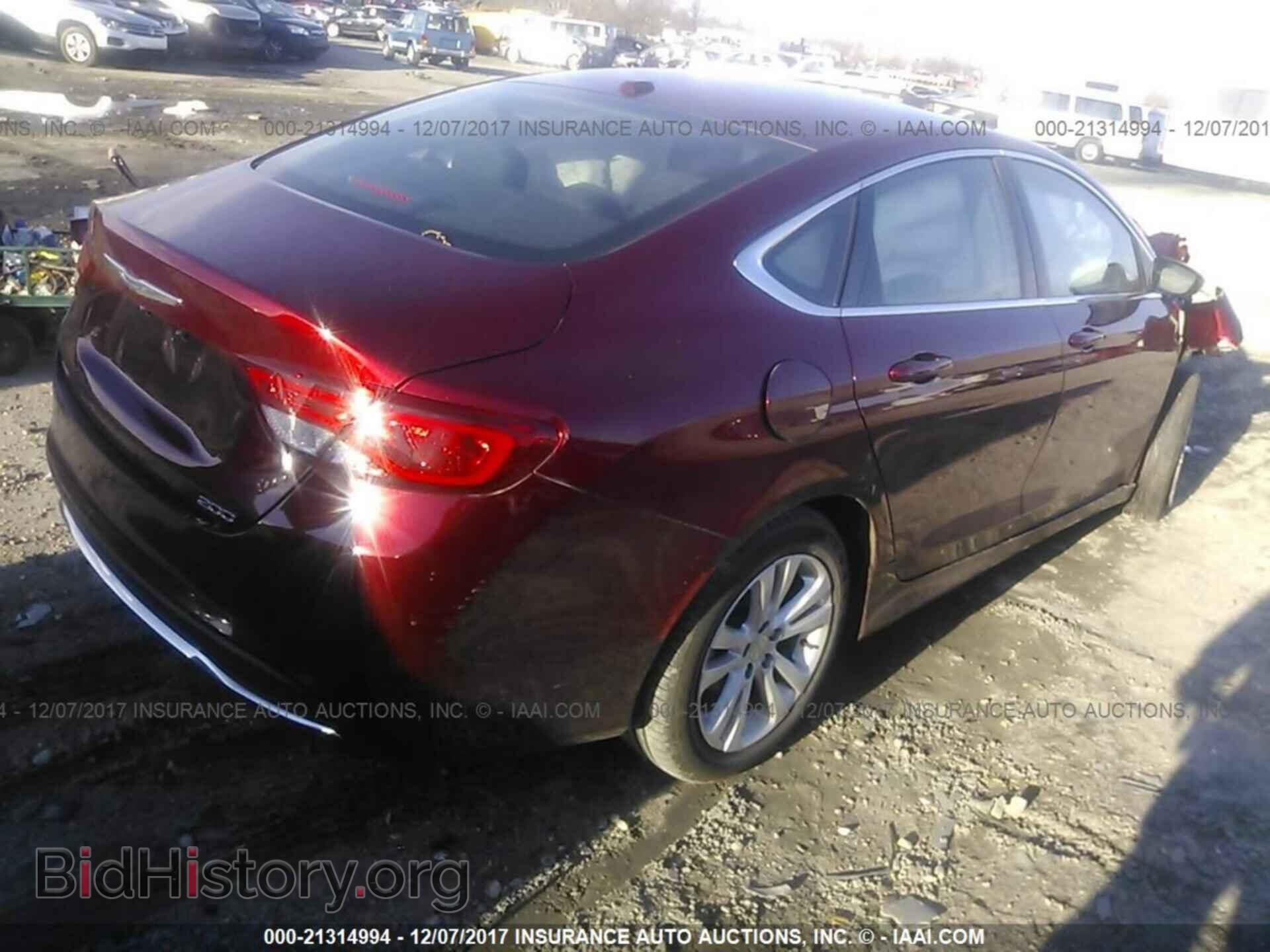 2015 Chrysler 200 - VIN: 1C3CCCAB2FN718767 - Photo 4