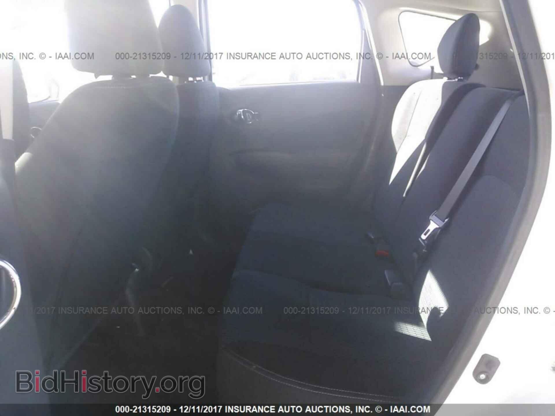 2016 Nissan Versa note - VIN: 3N1CE2CP5GL370203 - Фото 8
