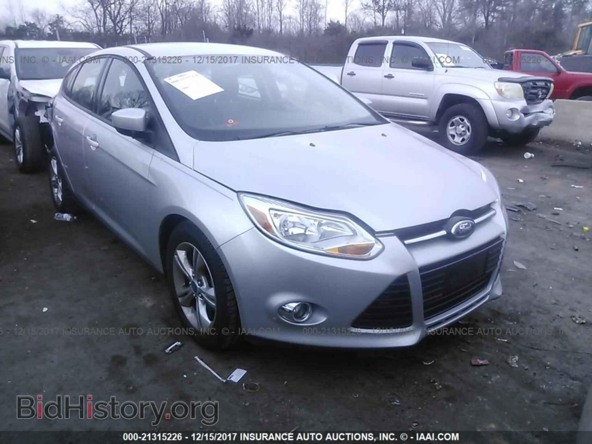 Photo 1FAHP3K22CL213751 - Ford Focus 2012