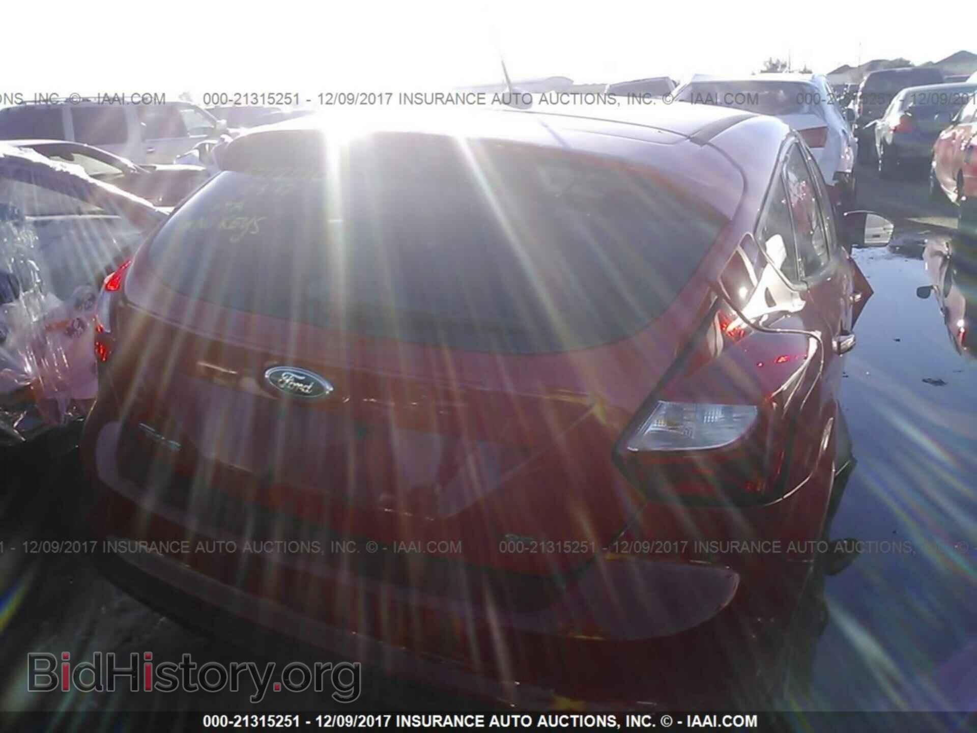 2012 Ford Focus - VIN: 1FAHP3K27CL178172 - Photo 4