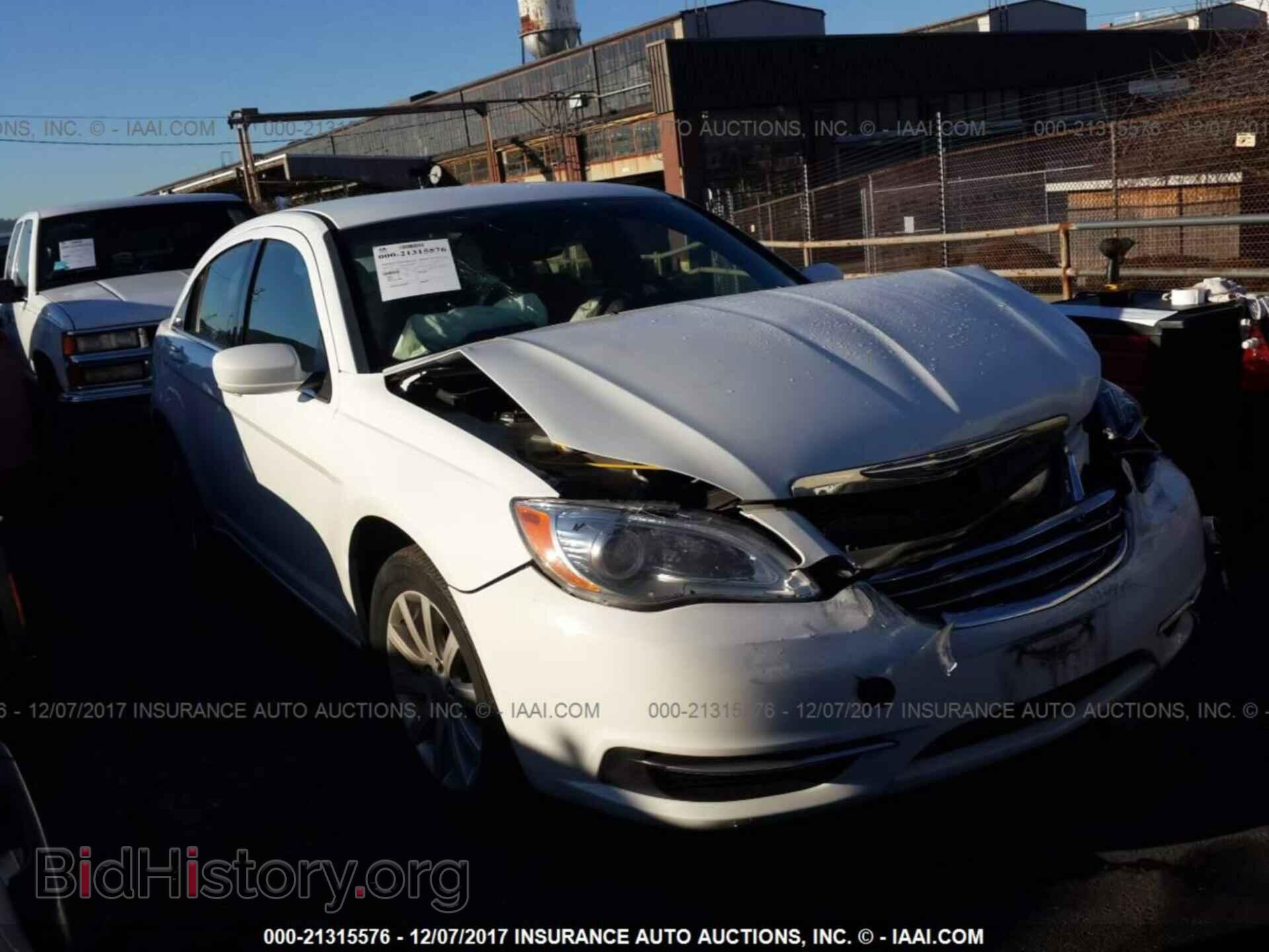Фотография 1C3CCBBB6DN555532 - Chrysler 200 2013