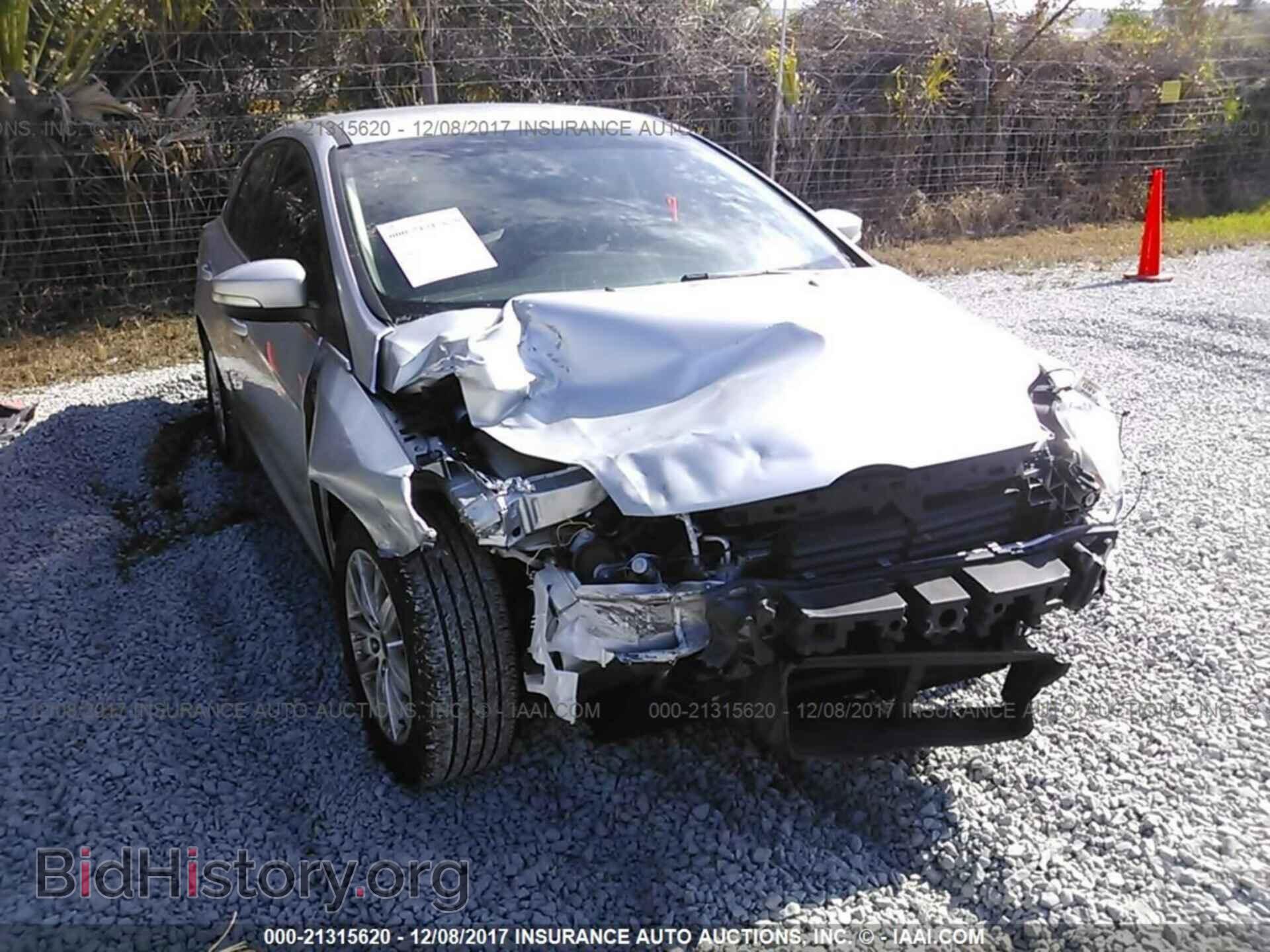 2012 Ford Focus - VIN: 1FAHP3H28CL479346 - Photo 6