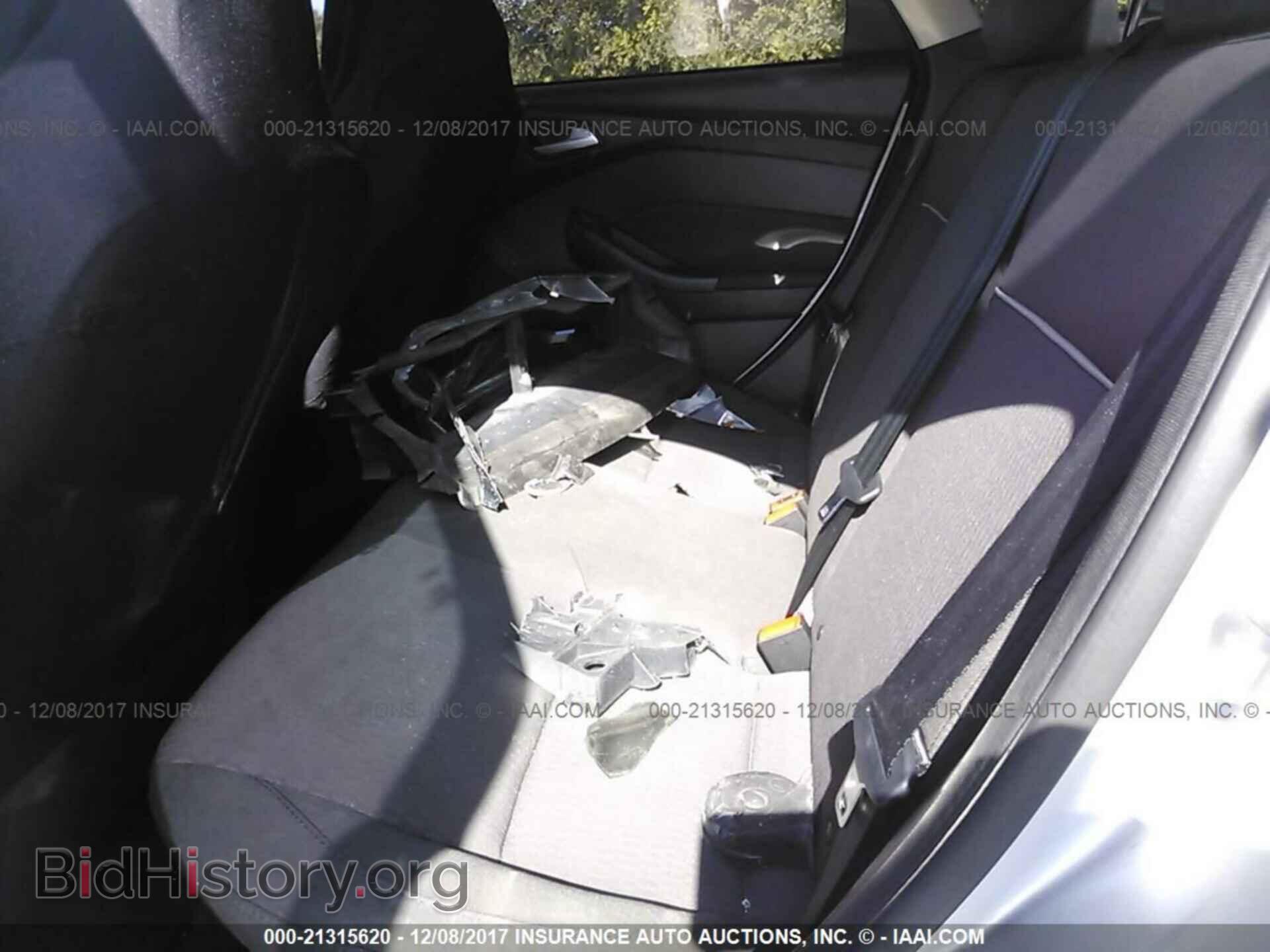 2012 Ford Focus - VIN: 1FAHP3H28CL479346 - Photo 8