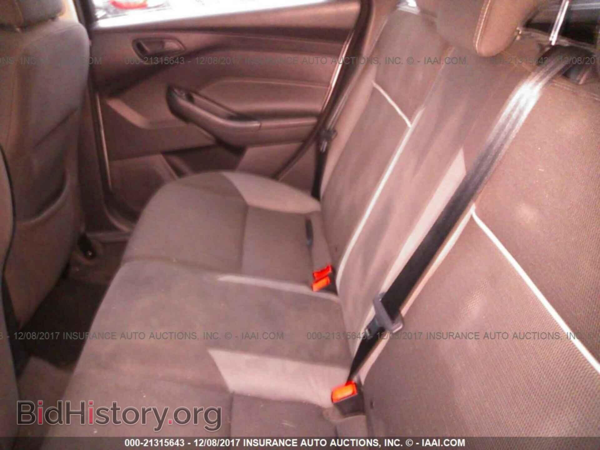 2012 Ford Focus - VIN: 1FAHP3K27CL412603 - Photo 8