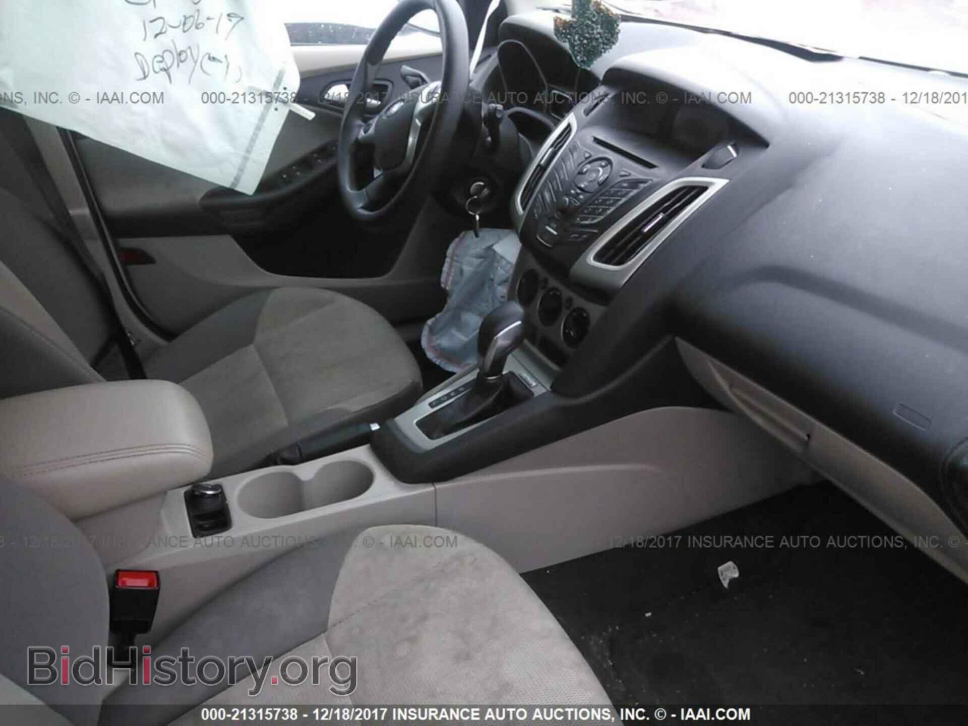 2014 Ford Focus - VIN: 1FADP3K25EL158259 - Photo 5