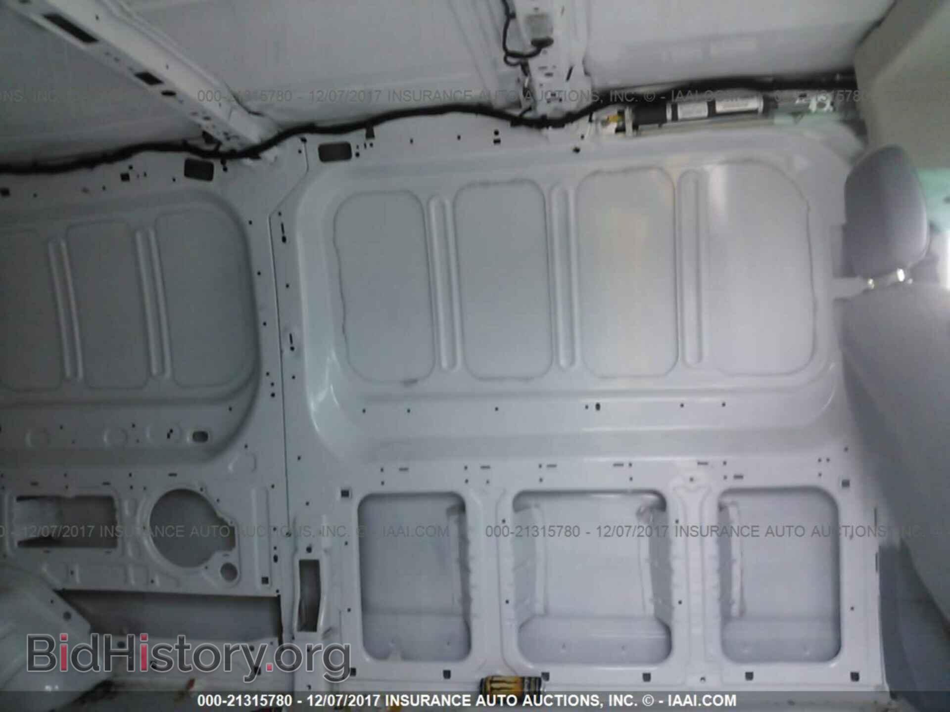 2016 Ford Transit - VIN: 1FTYR2ZM2GKB14588 - Photo 8
