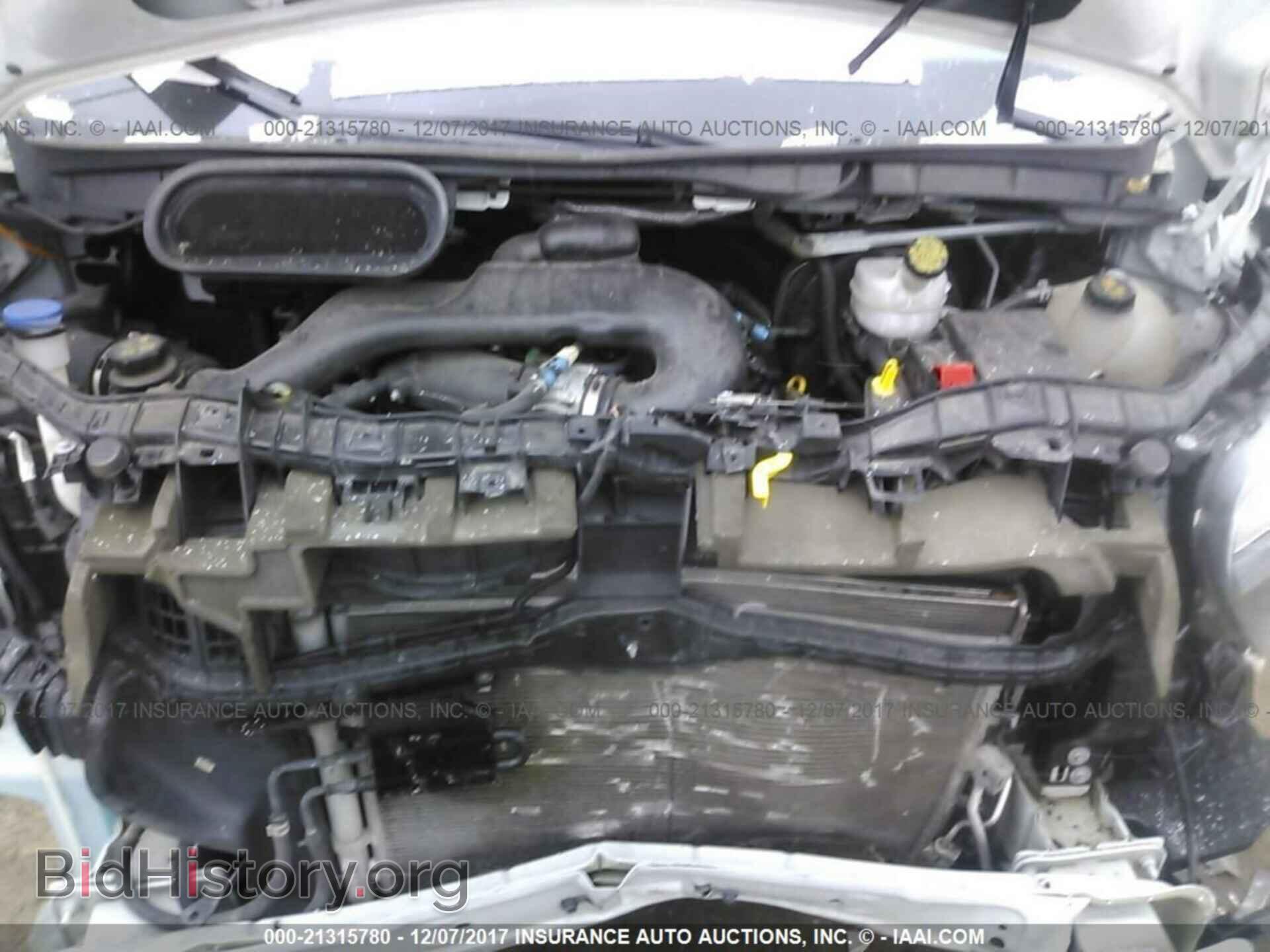 2016 Ford Transit - VIN: 1FTYR2ZM2GKB14588 - Photo 10