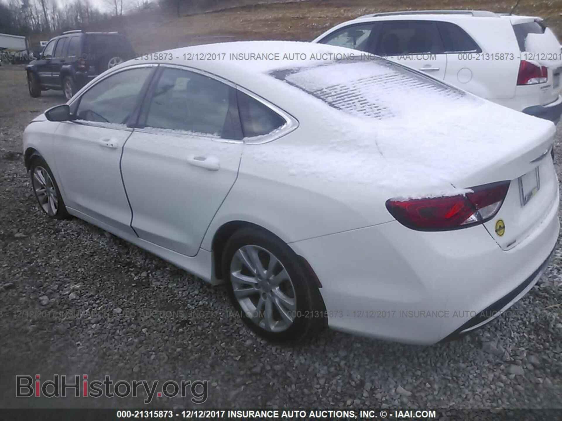 2015 Chrysler 200 - VIN: 1C3CCCAB8FN604224 - Фото 3