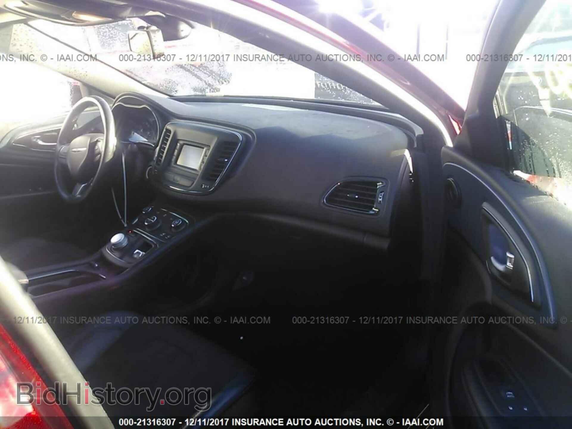 2015 Chrysler 200 - VIN: 1C3CCCBB0FN558208 - Photo 5