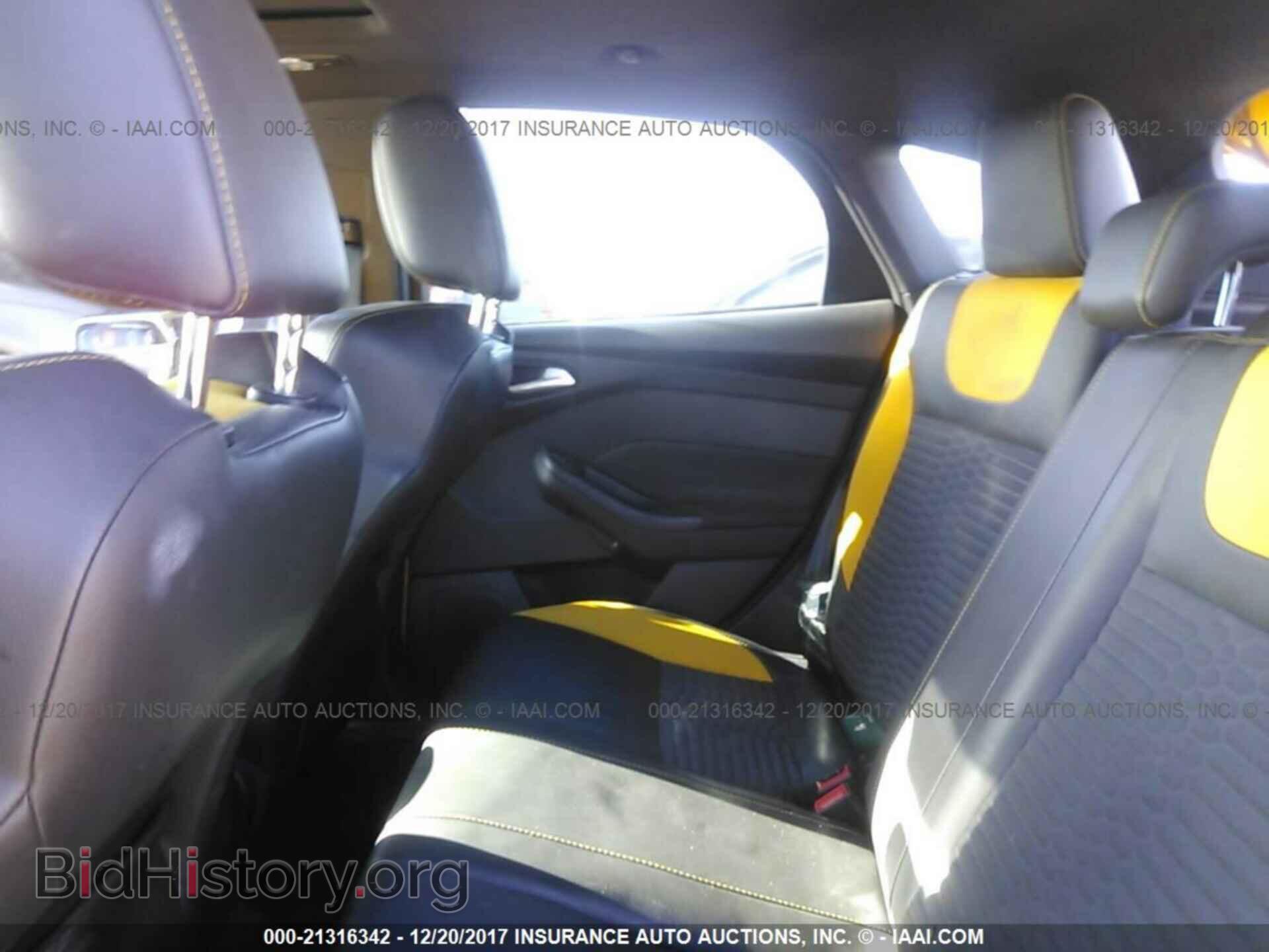 2013 Ford Focus - VIN: 1FADP3L95DL143142 - Photo 8