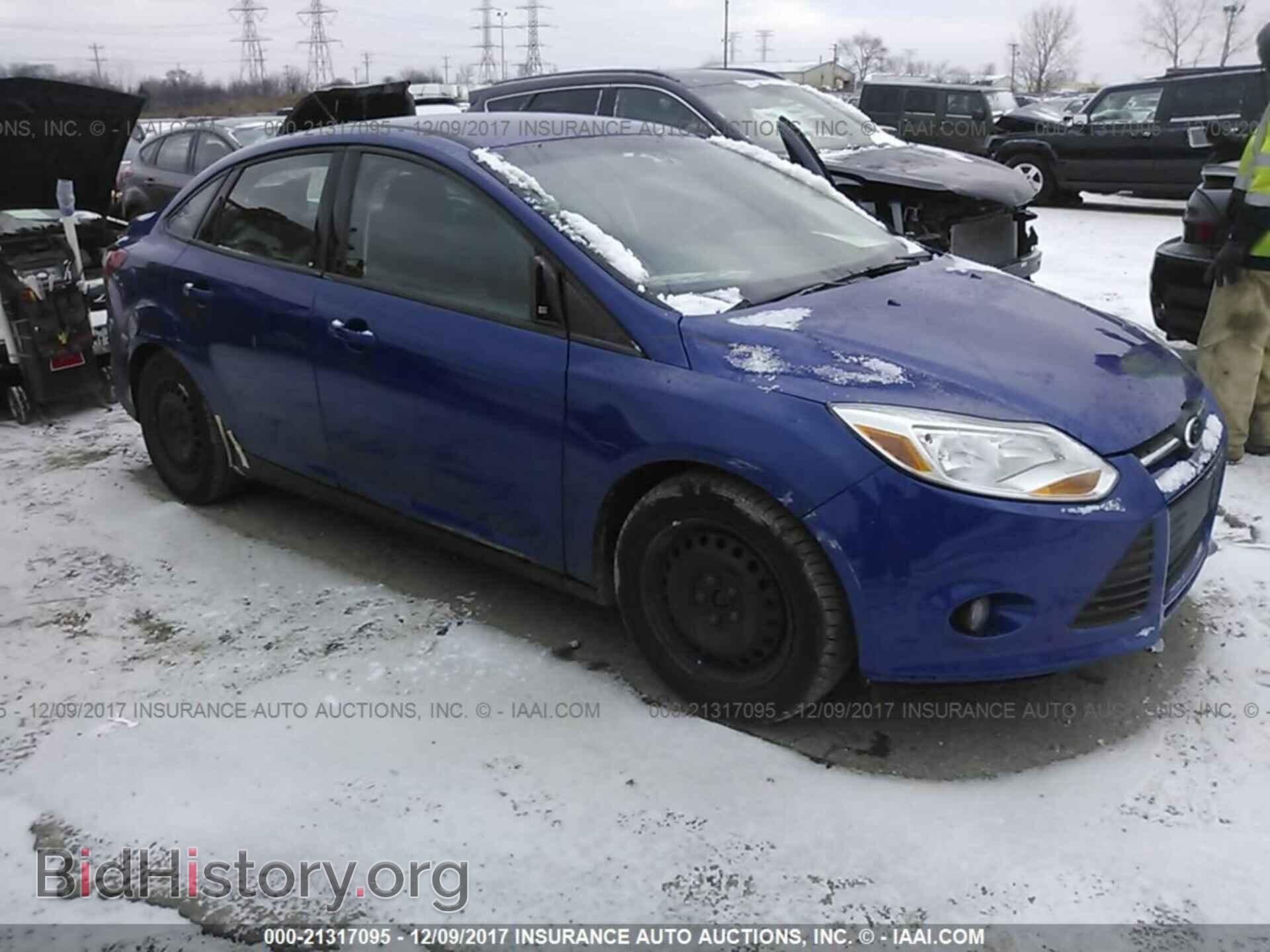 Photo 1FAHP3F21CL435613 - Ford Focus 2012