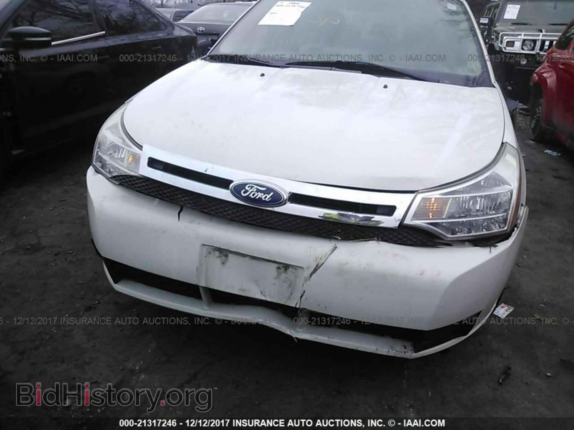 2011 Ford Focus - VIN: 1FAHP3EN7BW160631 - Фото 6