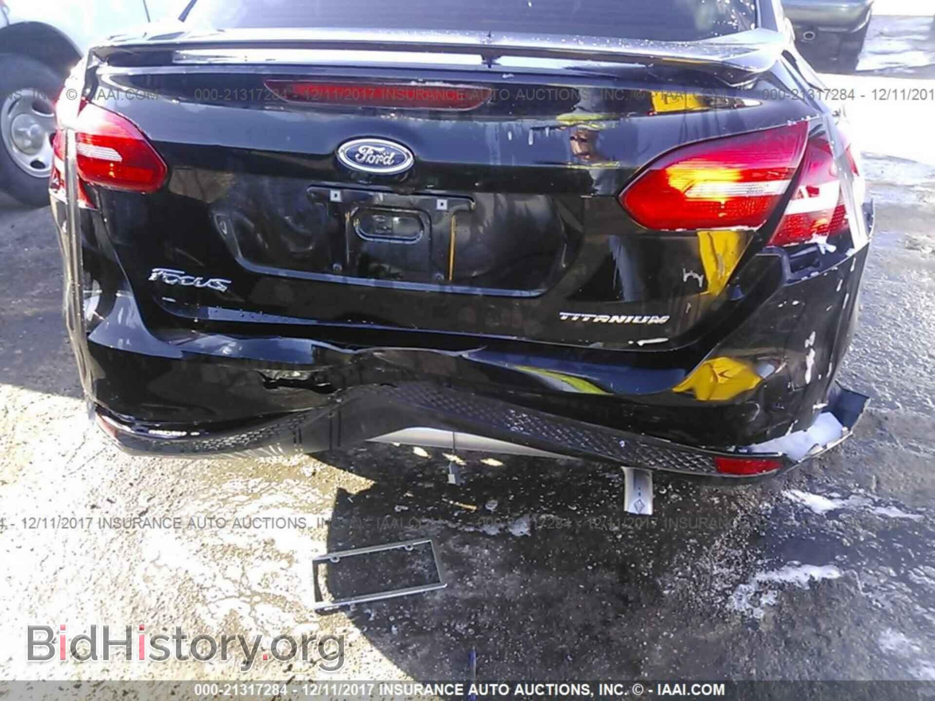 2017 Ford Focus - VIN: 1FADP3J25HL238683 - Photo 6