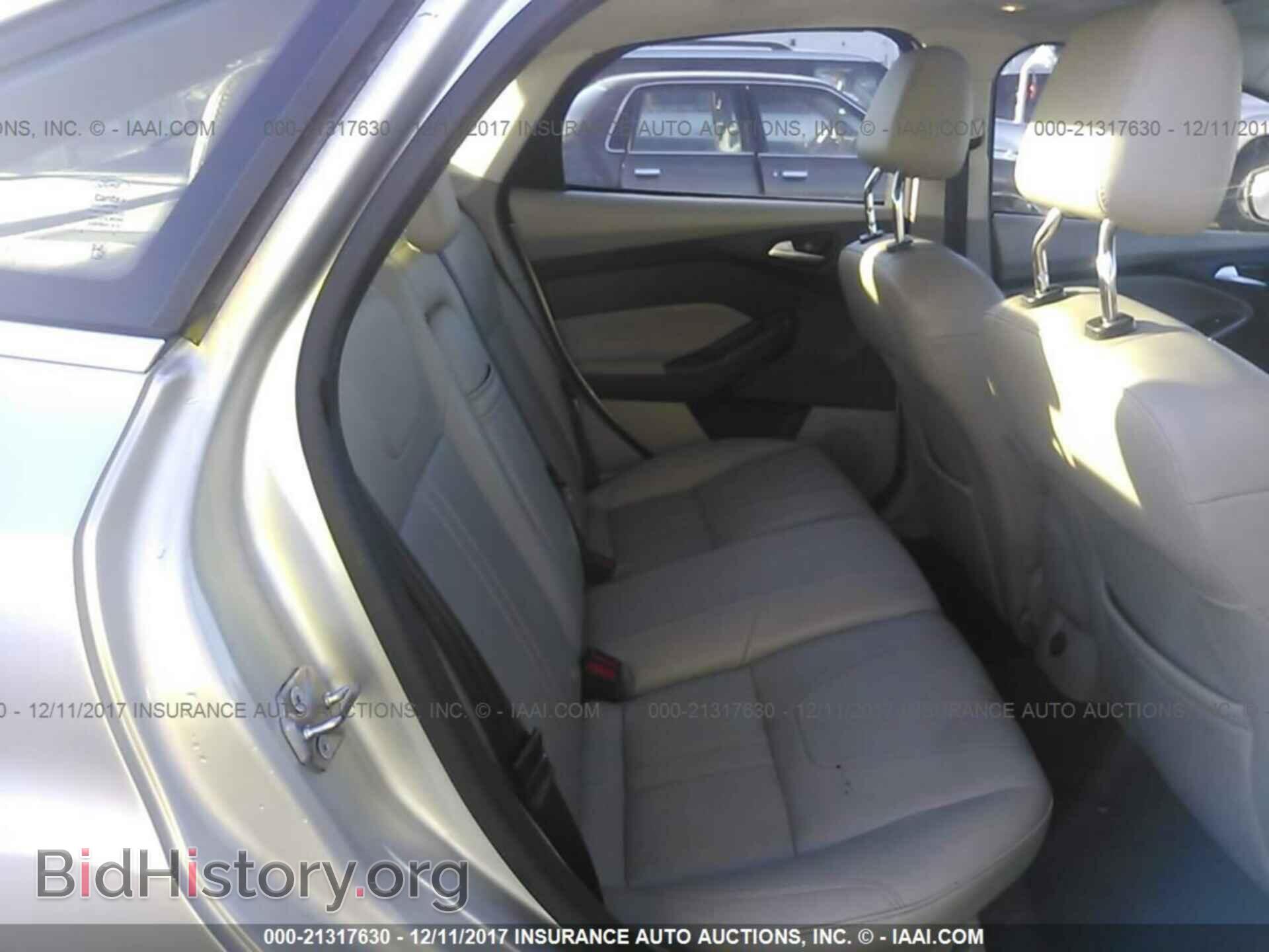 2012 Ford Focus - VIN: 1FAHP3H28CL315076 - Фото 8