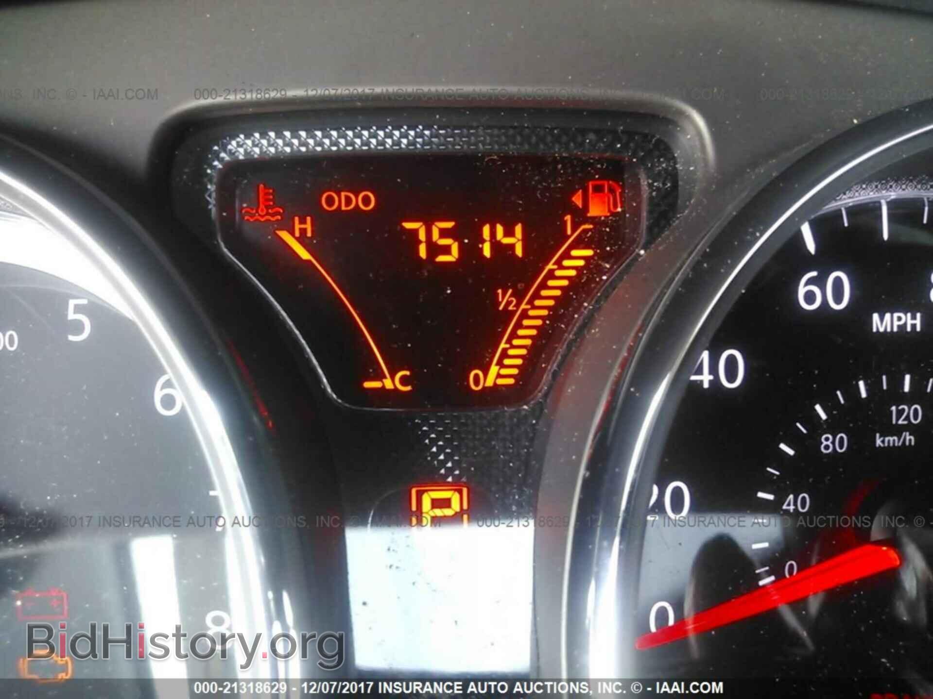 2016 Nissan Versa note - VIN: 3N1CE2CP4GL392855 - Photo 7