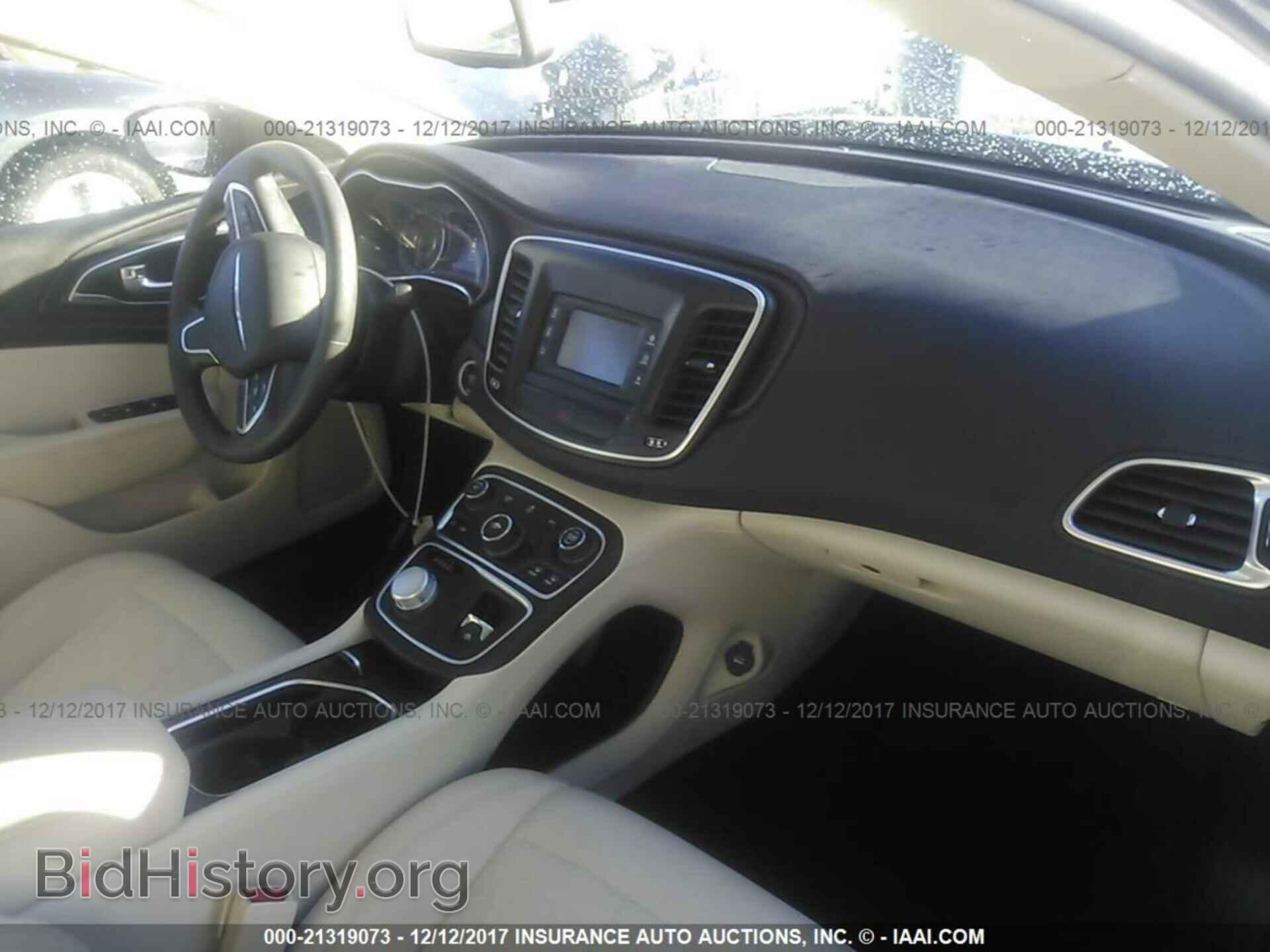 2016 Chrysler 200 - VIN: 1C3CCCFB8GN146467 - Фото 5