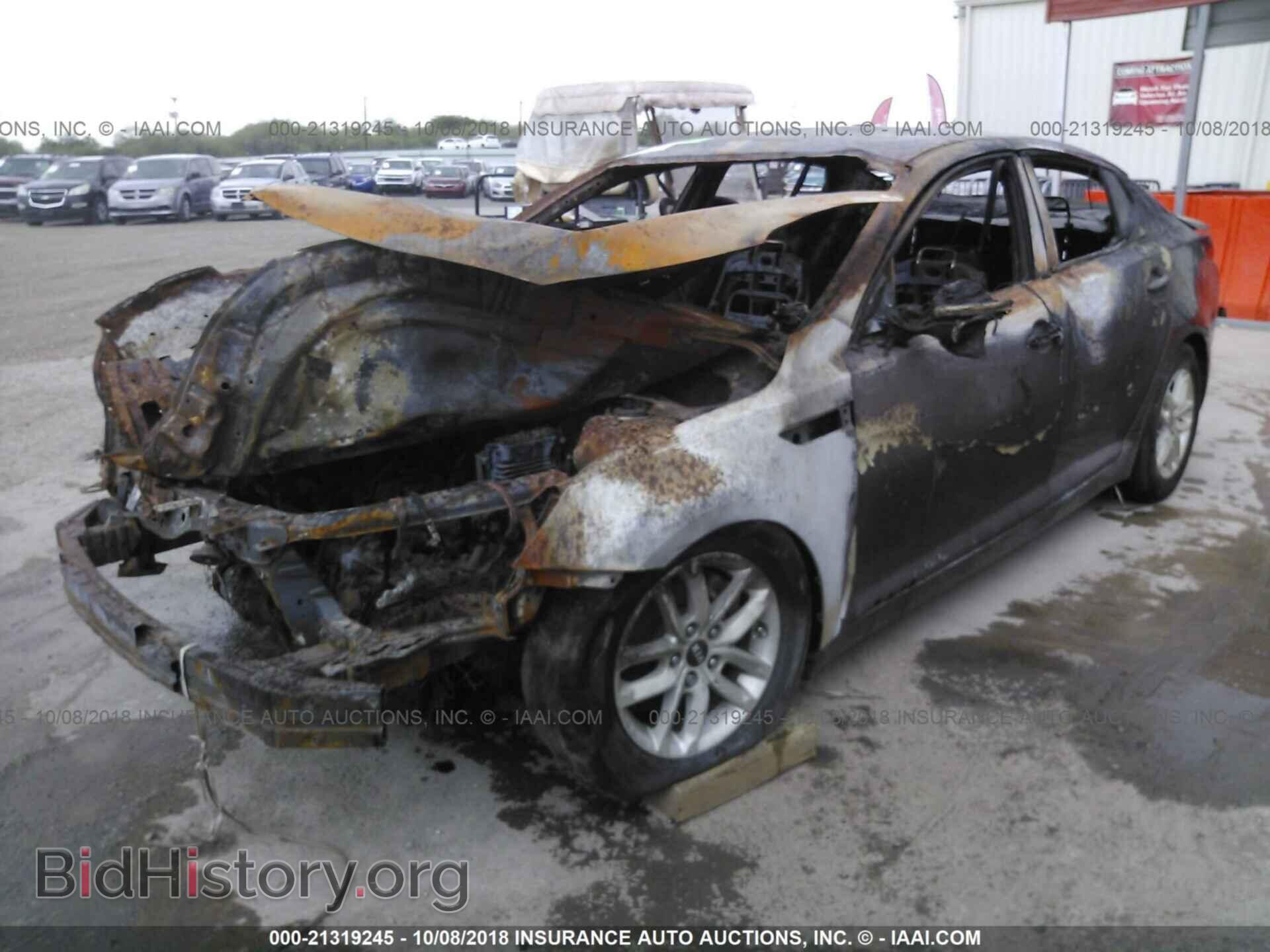 2011 Kia Optima - VIN: KNAGM4A72B5133657 - Фото 2