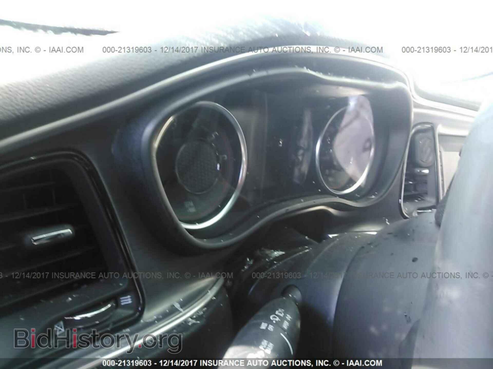 2017 Dodge Challenger - VIN: 2C3CDZAG6HH611275 - Фото 7