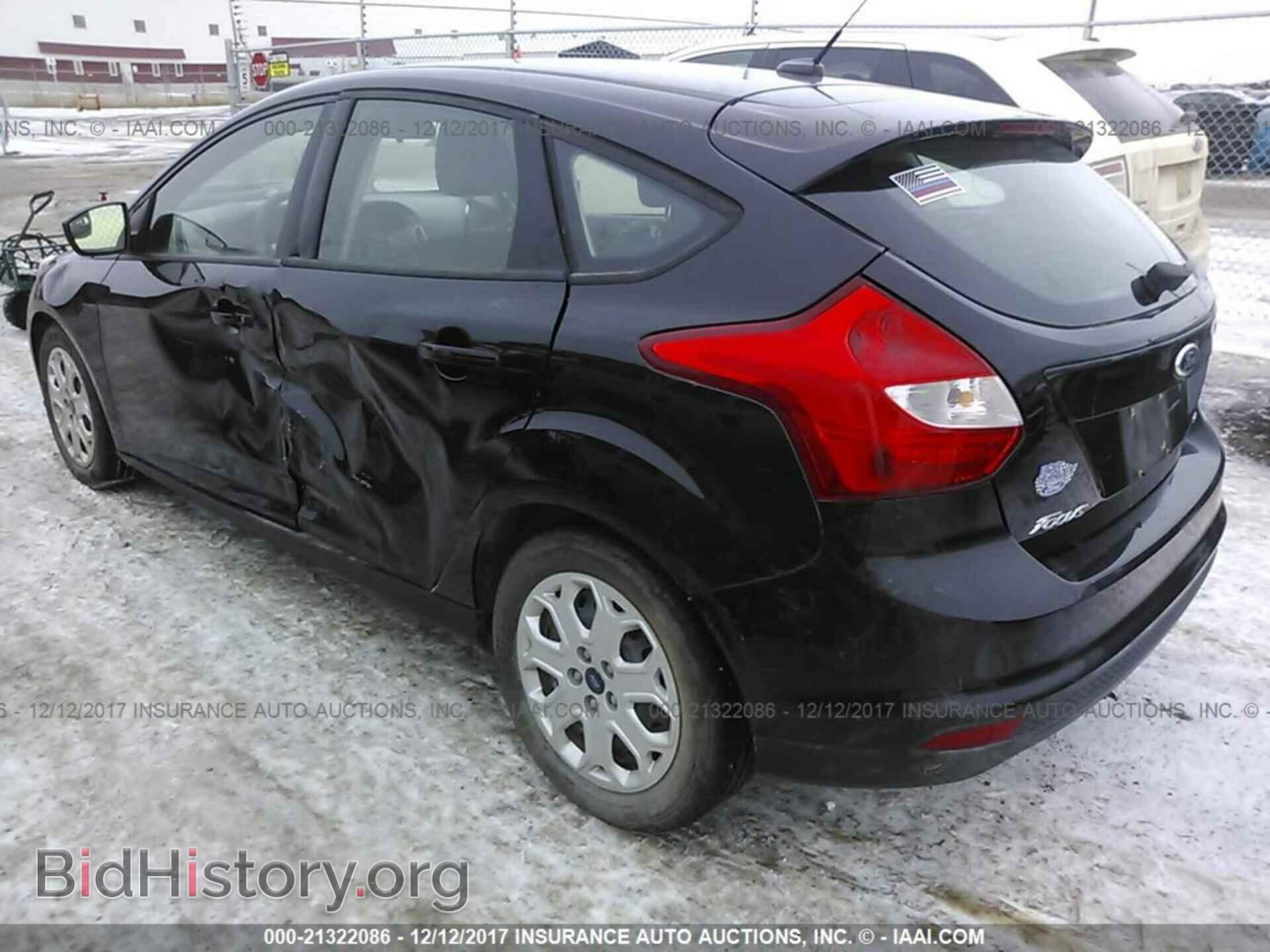 2012 Ford Focus - VIN: 1FAHP3K24CL250140 - Photo 3
