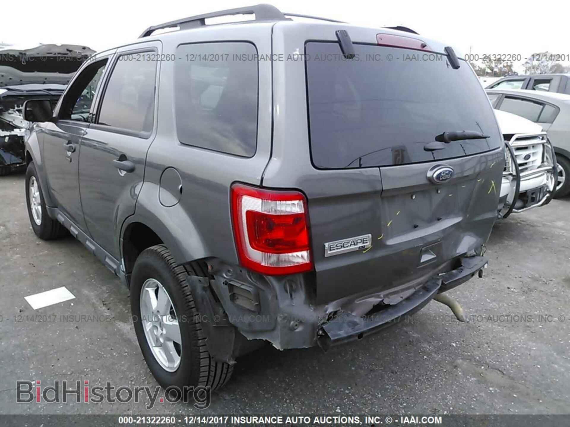 2012 Ford Escape - VIN: 1FMCU0D74CKC17127 - Фото 3