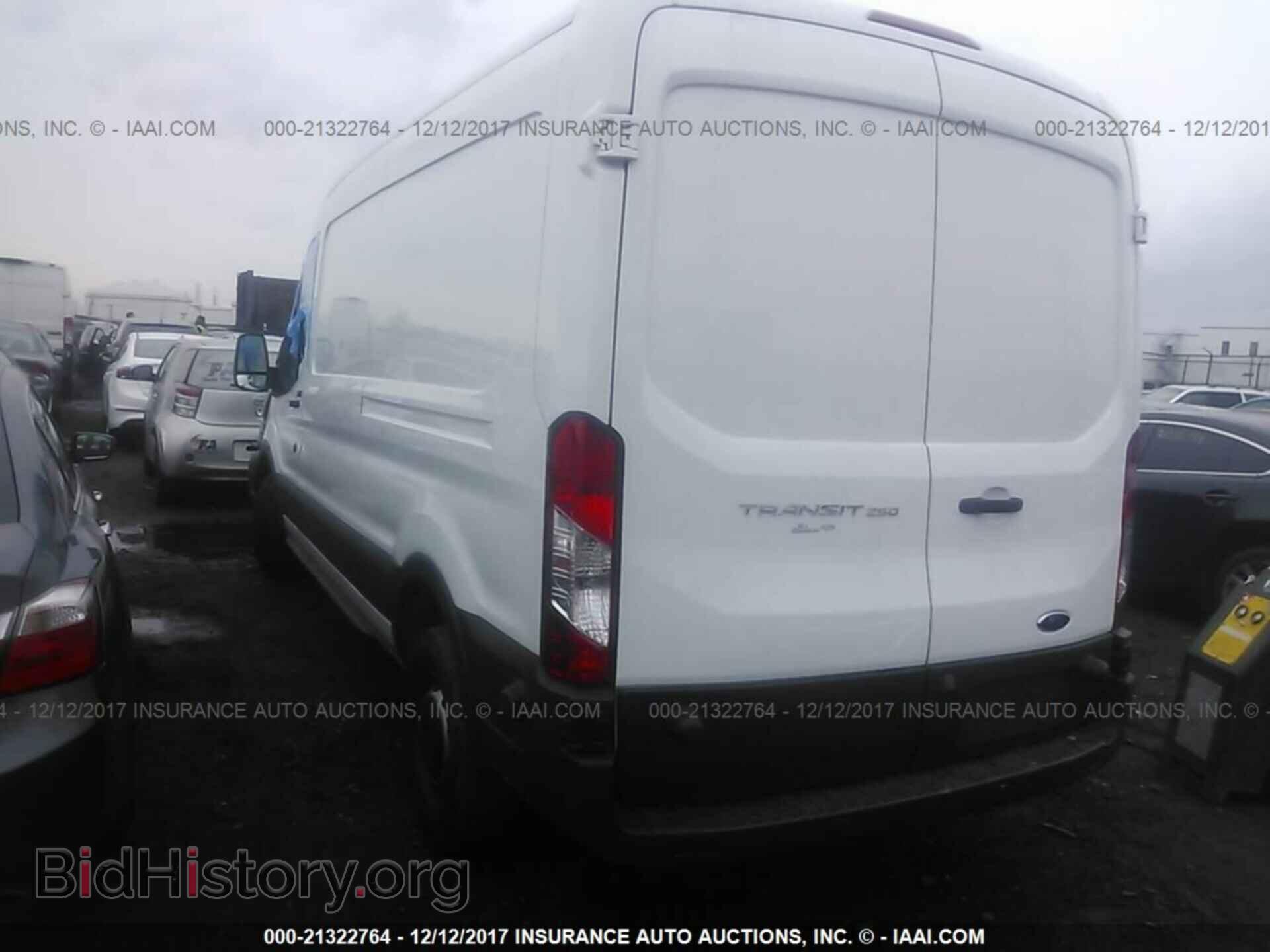 2017 Ford Transit - VIN: 1FTYR2CM6HKA06856 - Фото 3