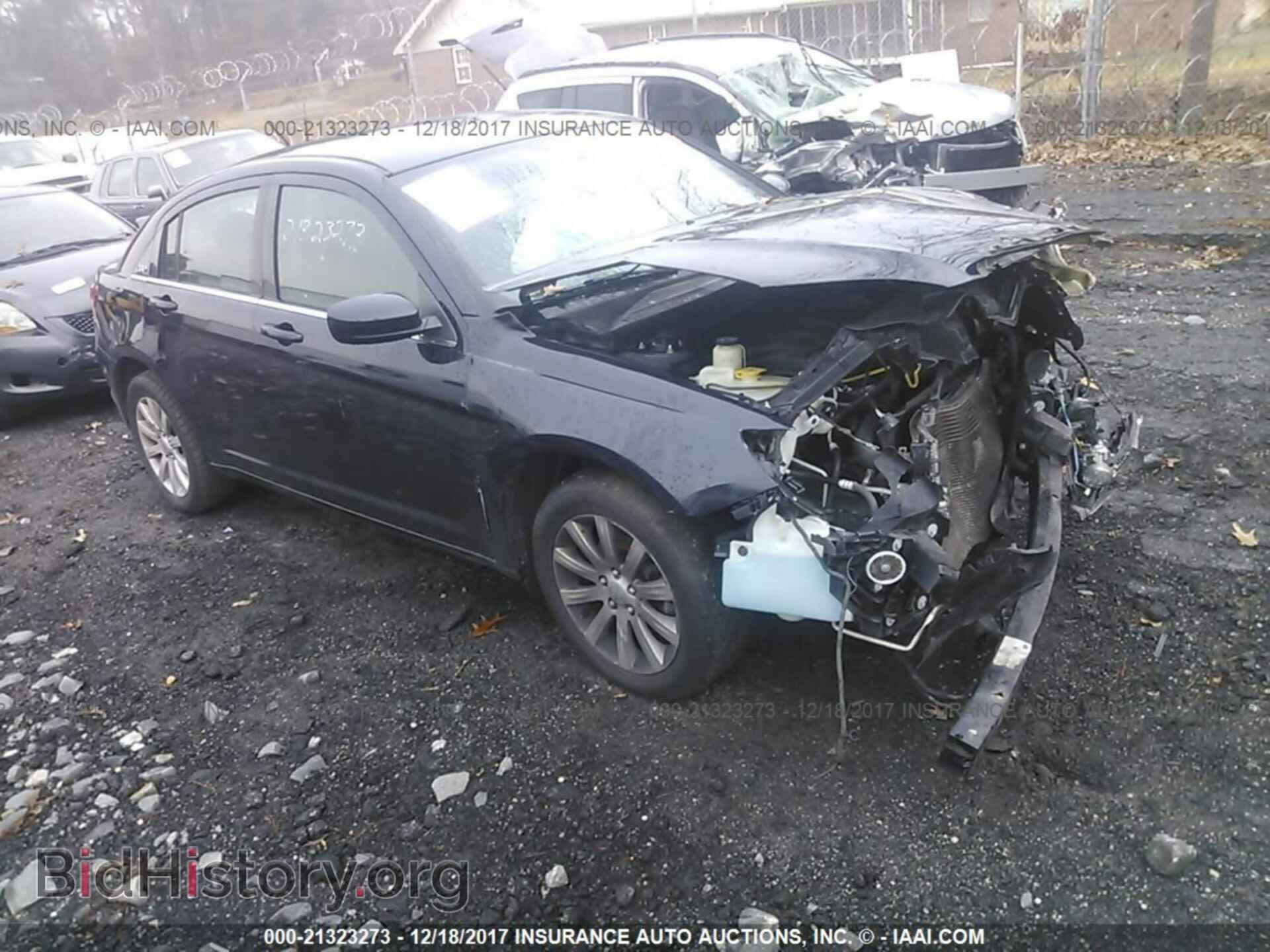 Photo 1C3CCBBB1CN284152 - Chrysler 200 2012