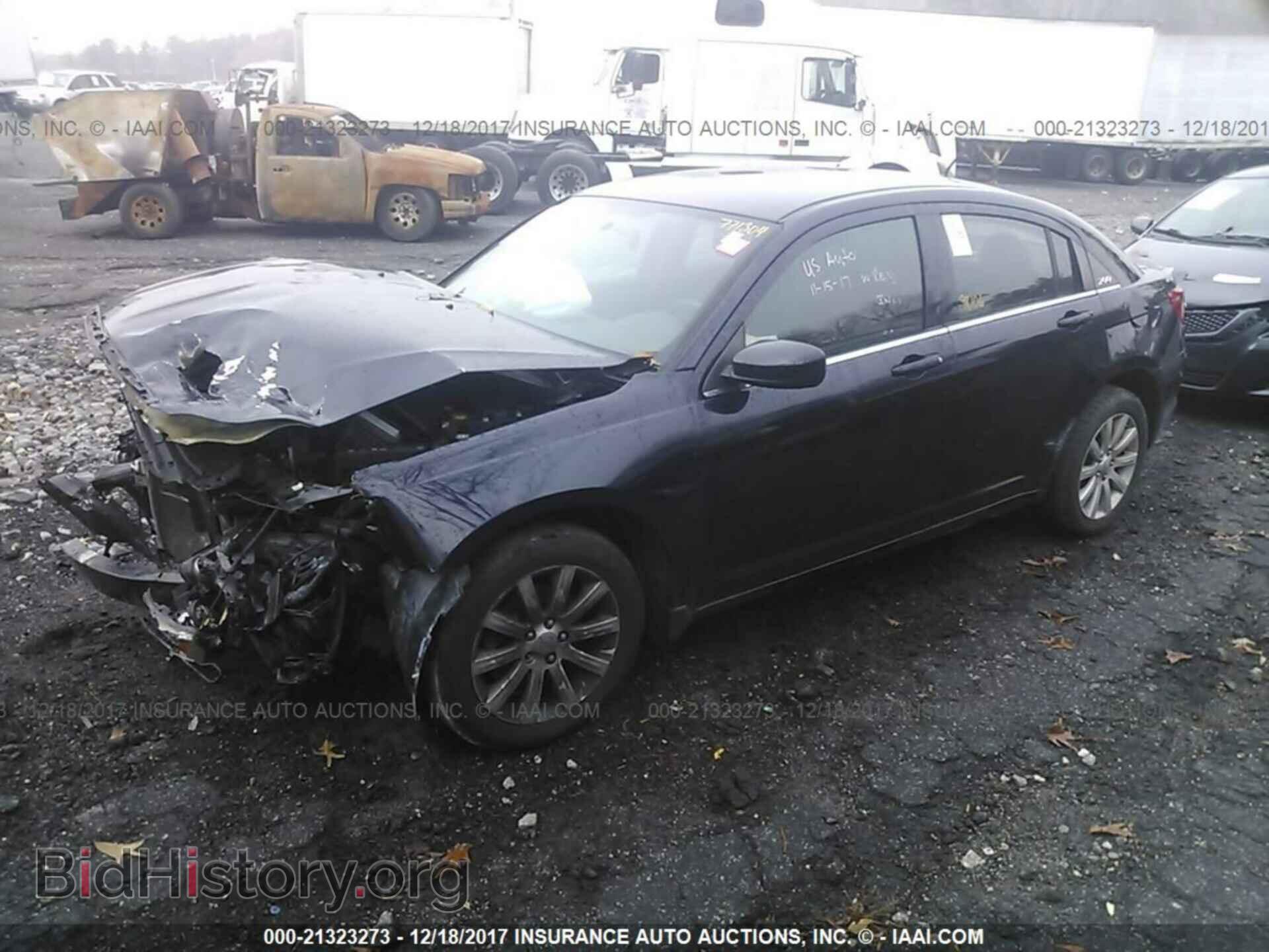 2012 Chrysler 200 - VIN: 1C3CCBBB1CN284152 - Фото 2