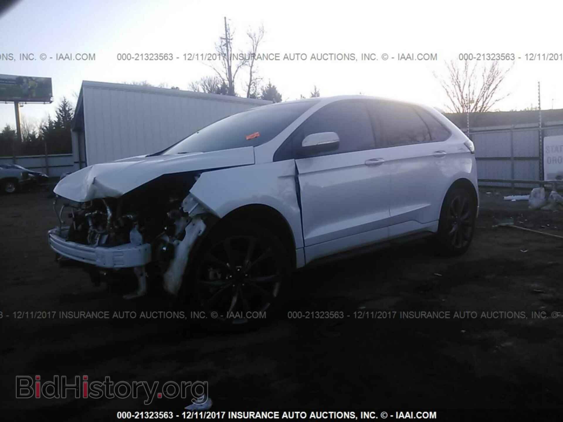 2016 Ford Edge - VIN: 2FMPK4AP1GBB88544 - Фото 2
