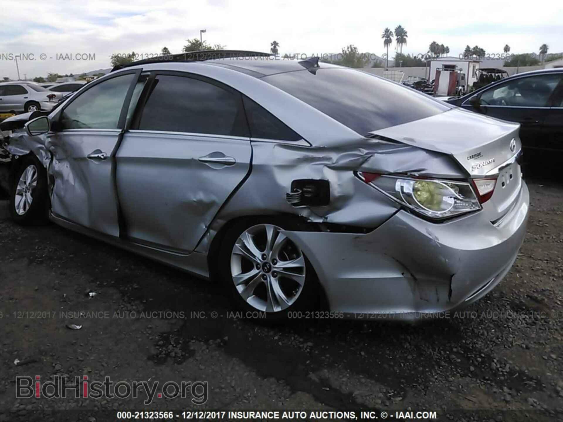 2012 Hyundai Sonata - VIN: 5NPEC4AC9CH427570 - Фото 3