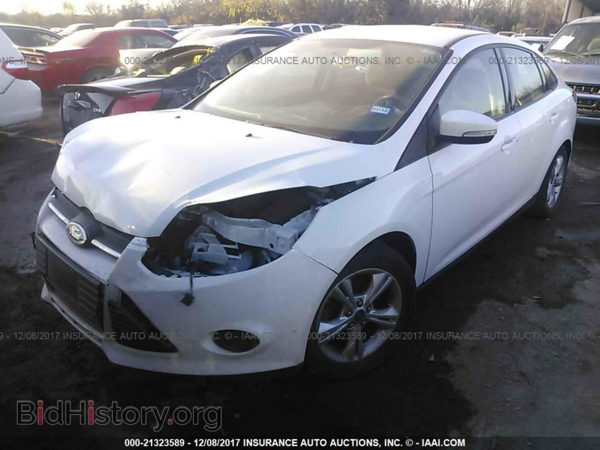 2013 Ford Focus - VIN: 1FADP3F29DL276548 - Photo 2