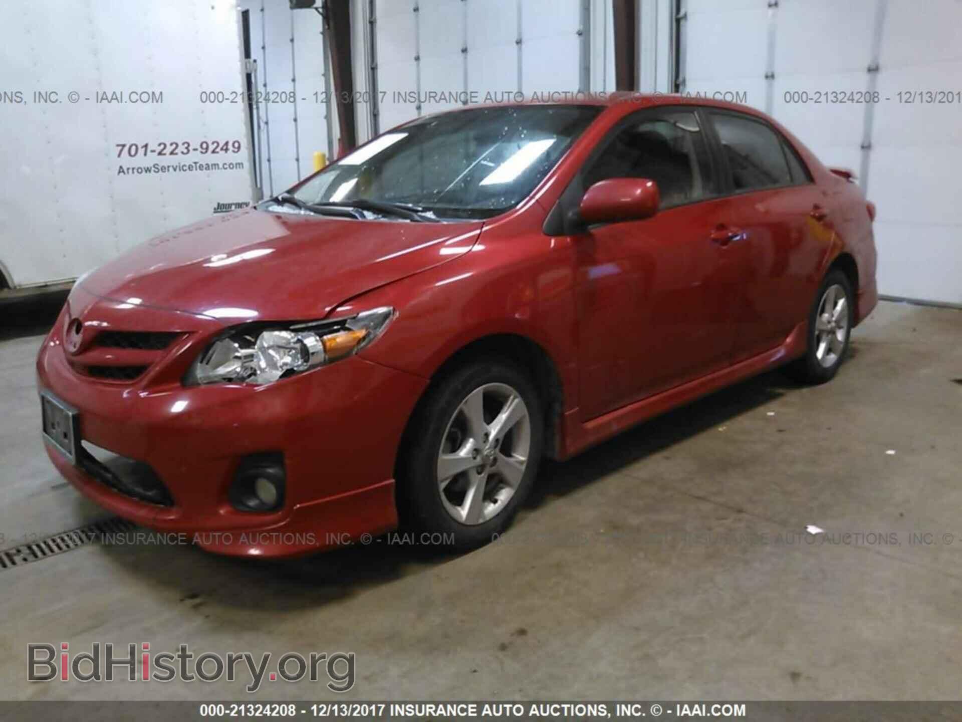 2011 Toyota Corolla - VIN: 2T1BU4EE5BC732867 - Фото 2