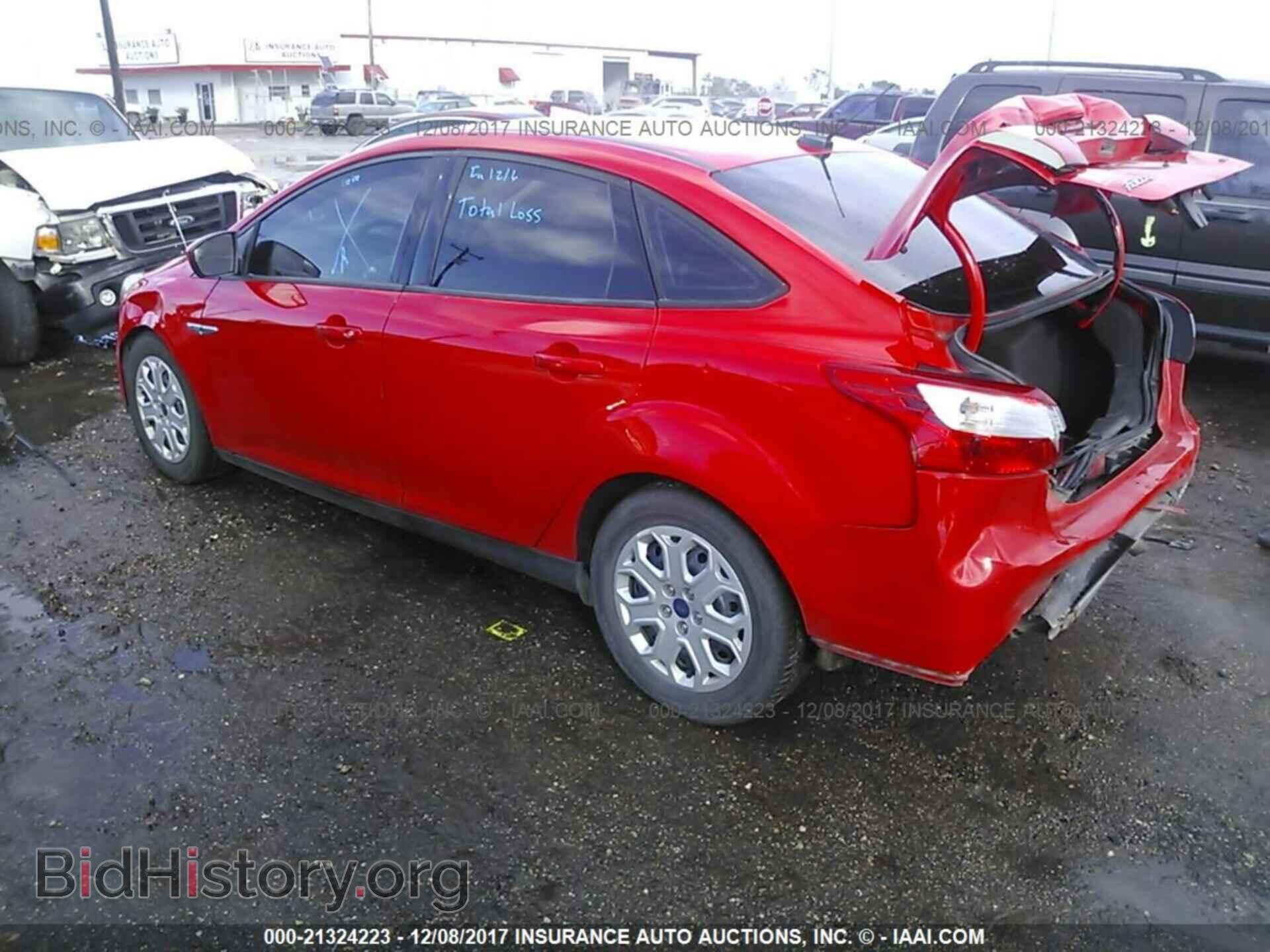 2012 Ford Focus - VIN: 1FAHP3F28CL243380 - Фото 3