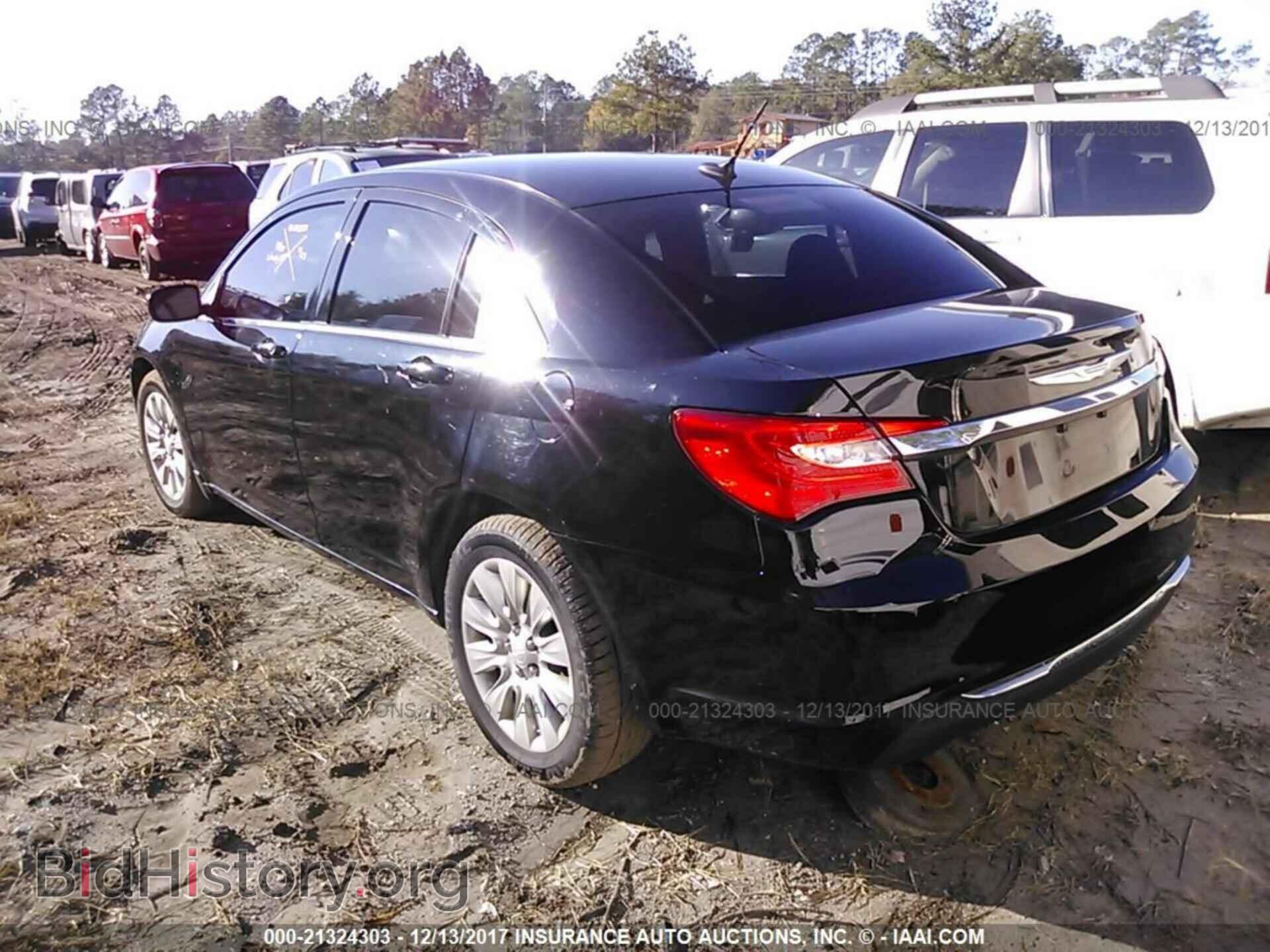 2013 Chrysler 200 - VIN: 1C3CCBAB3DN641799 - Photo 3