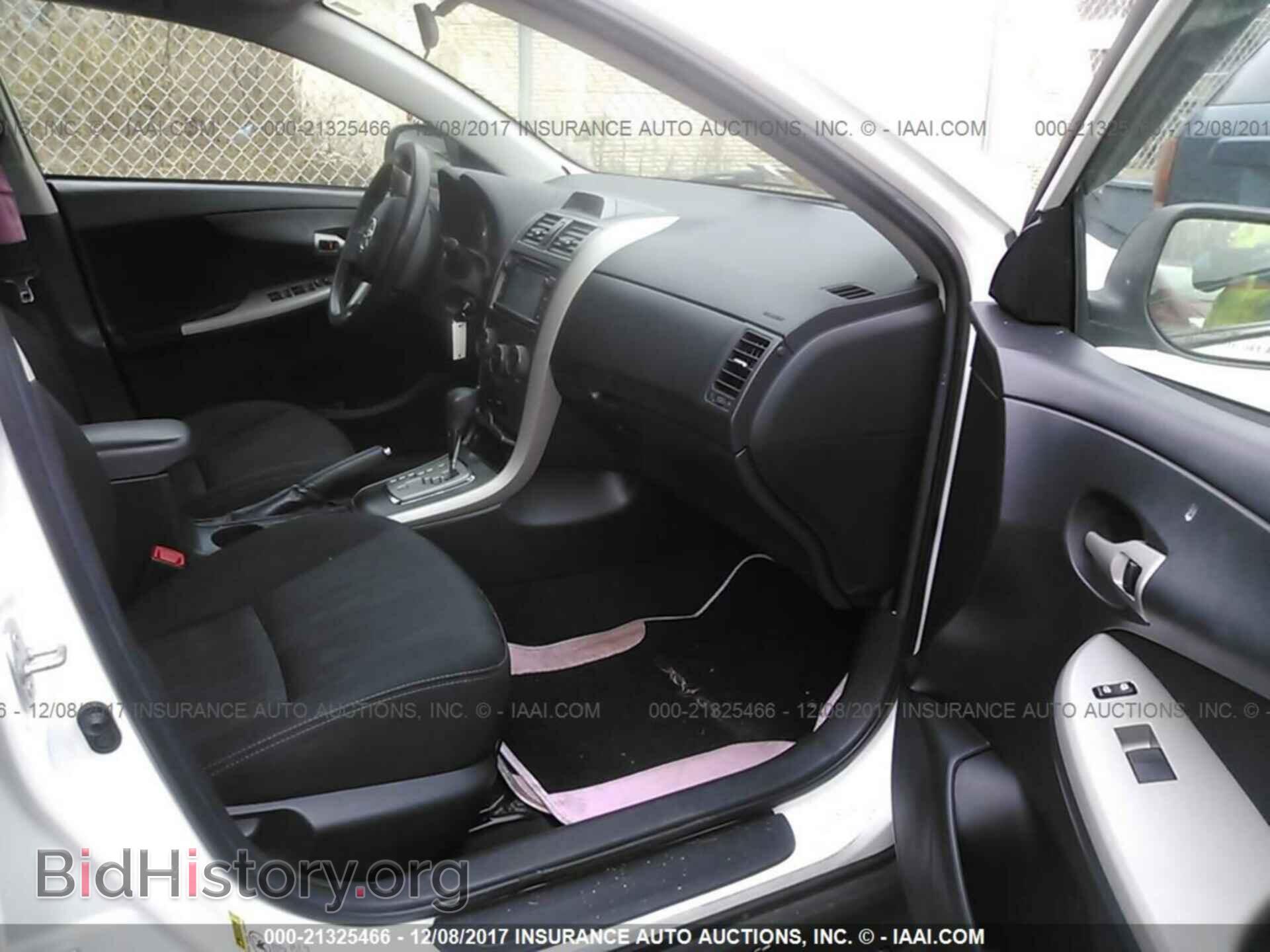 2013 Toyota Corolla - VIN: 2T1BU4EE2DC090112 - Фото 5