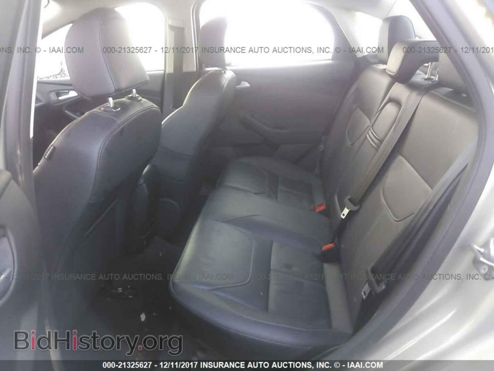 2016 Ford Focus - VIN: 1FADP3F26GL315584 - Photo 8