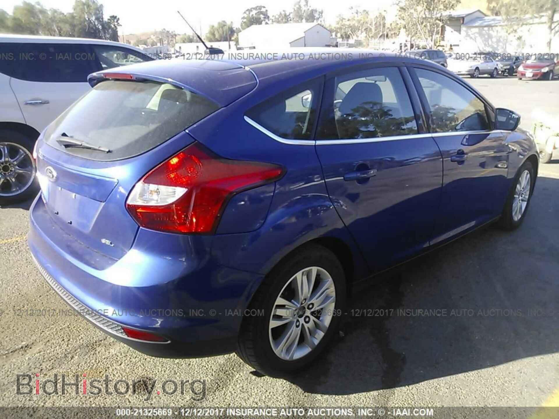 2012 Ford Focus - VIN: 1FAHP3M29CL429481 - Photo 4