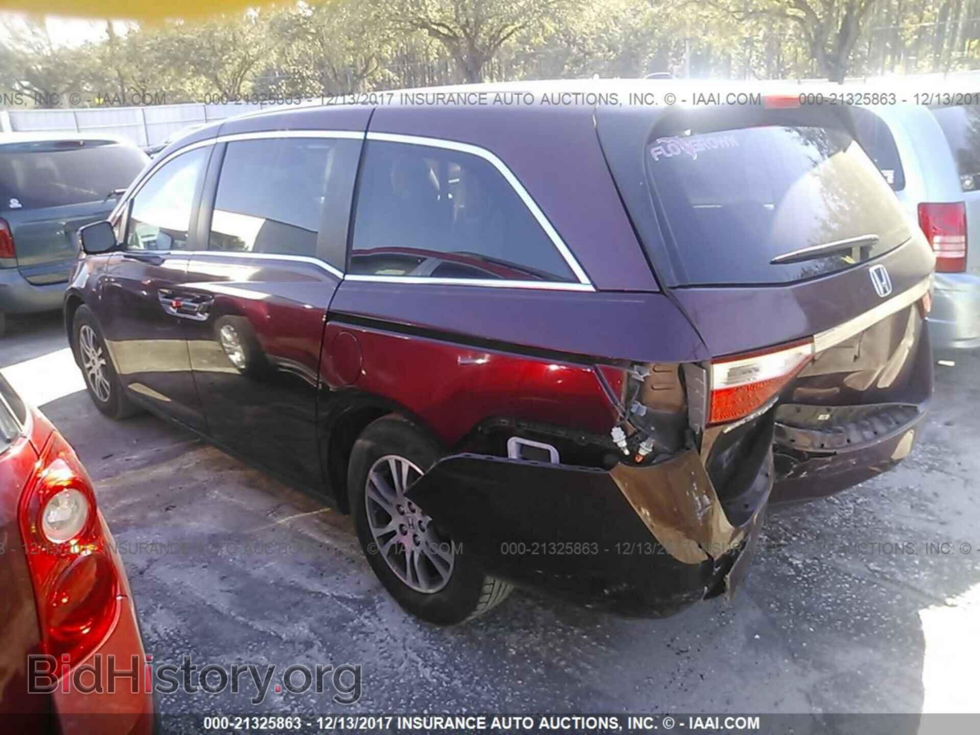 2012 Honda Odyssey - VIN: 5FNRL5H63CB101351 - Фото 3