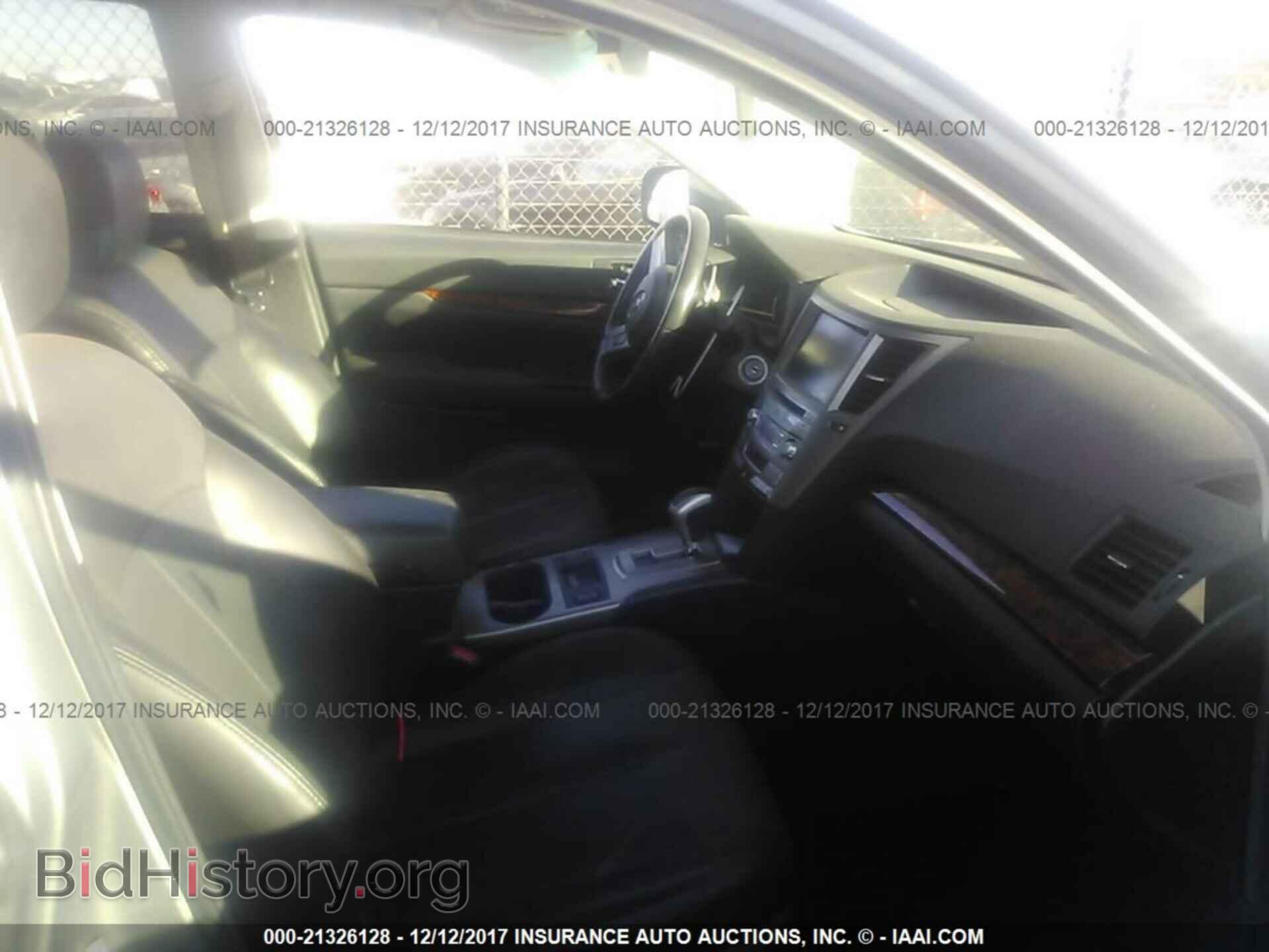 2011 Subaru Outback - VIN: 4S4BRBLC0B3406583 - Фото 5