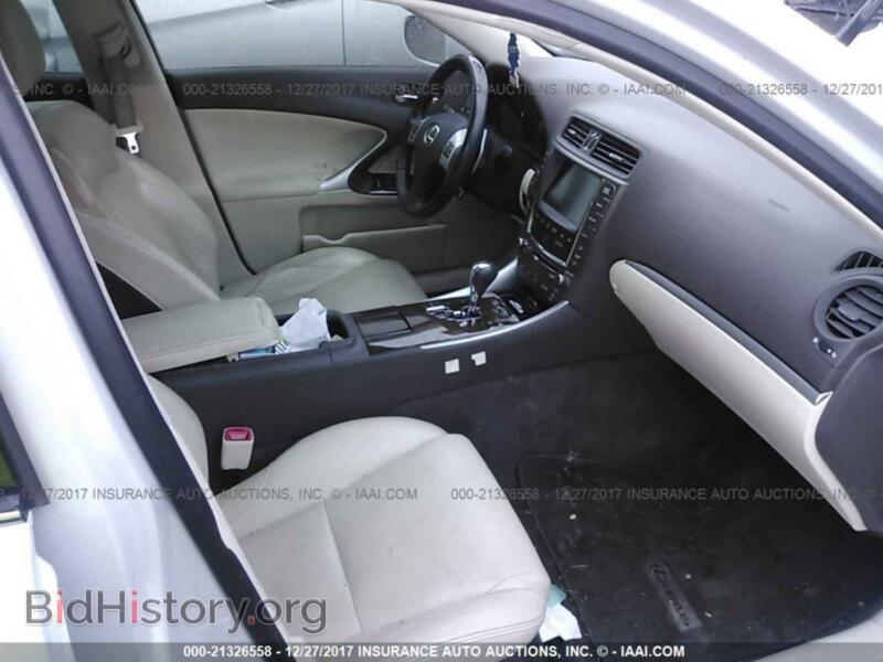 2011 Lexus IS (VIN JTHBF5C2XB5155483) — photo 5 of 10