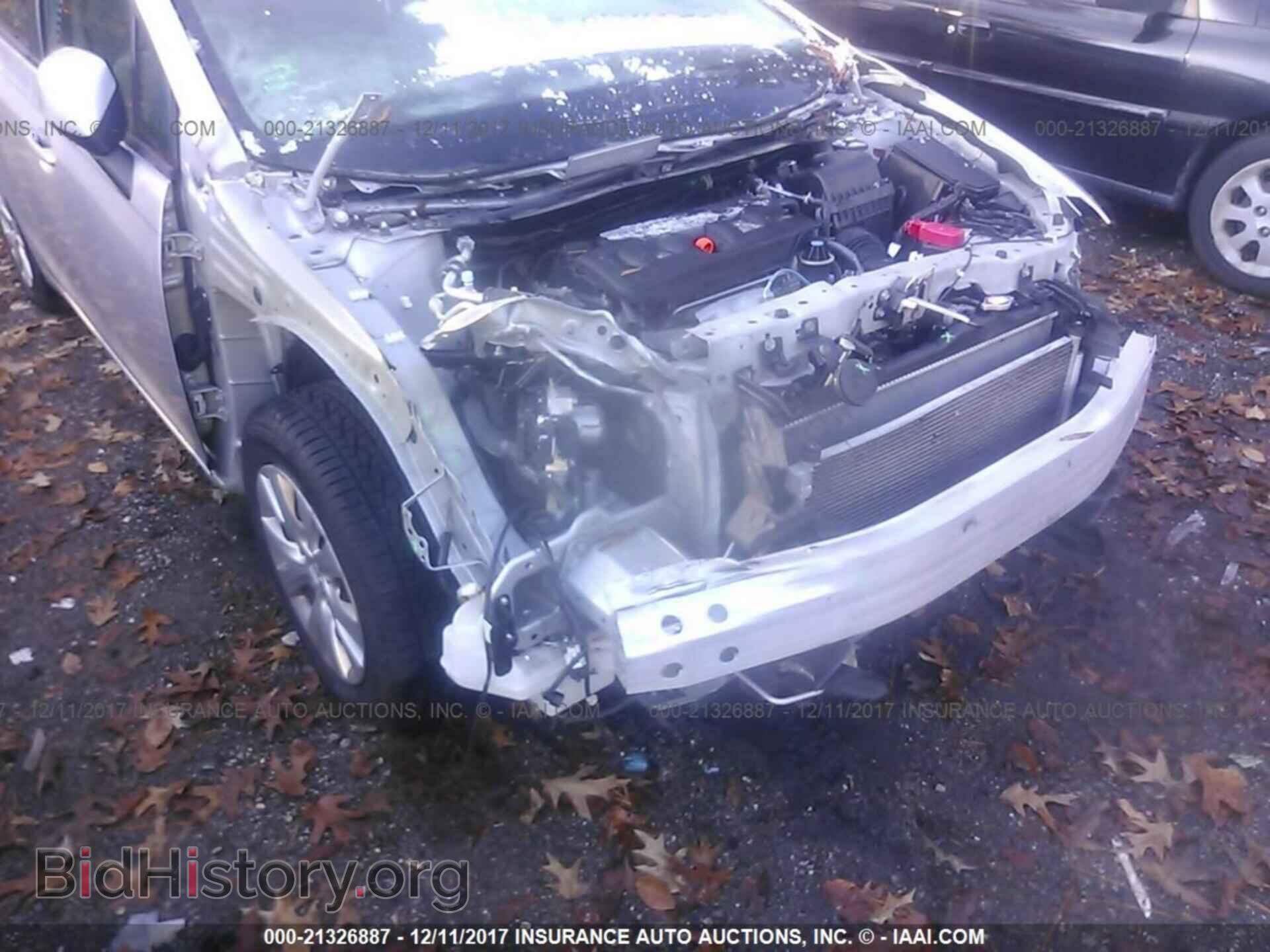 2012 Honda Civic - VIN: 2HGFB2F55CH548922 - Photo 6