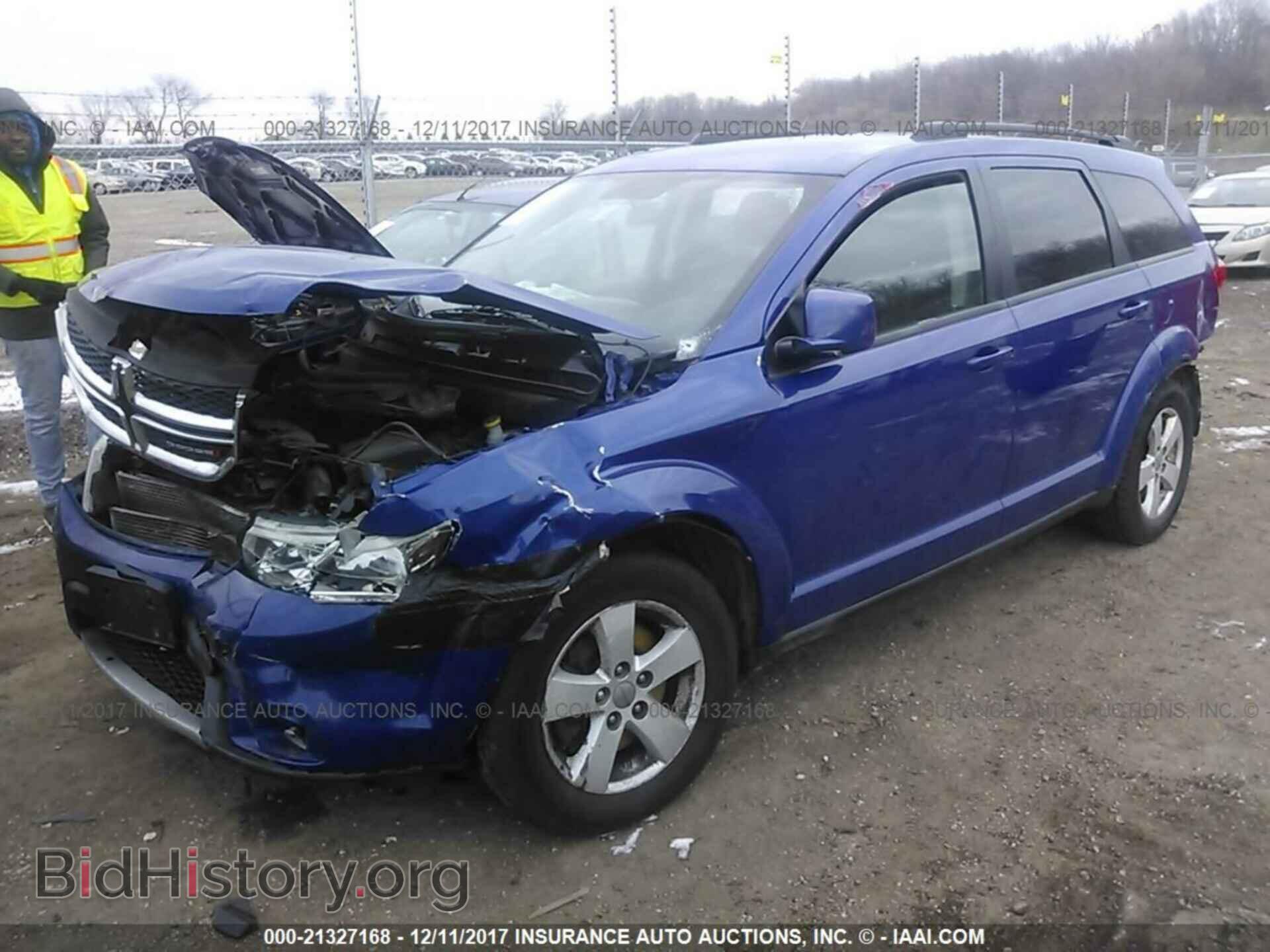 2012 Dodge Journey - VIN: 3C4PDCBG0CT354073 - Photo 2